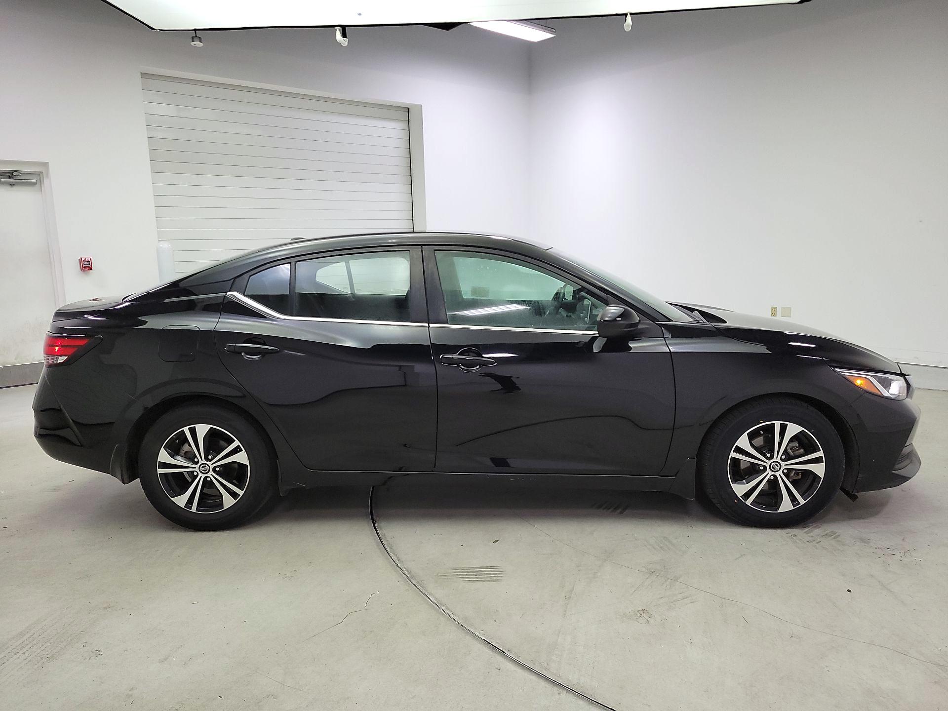 Thumbnail: 2023 Nissan Sentra - 4