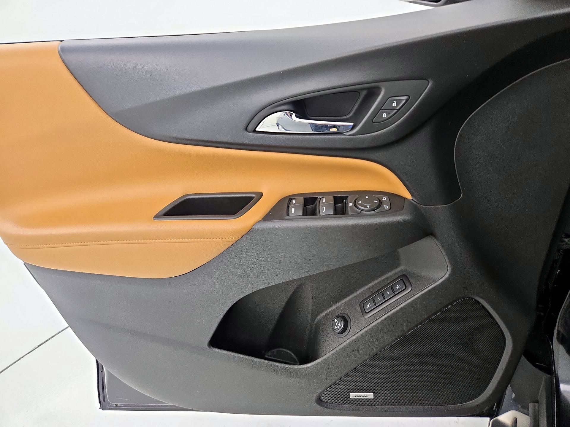 Thumbnail: 2018 Chevrolet Equinox - 12