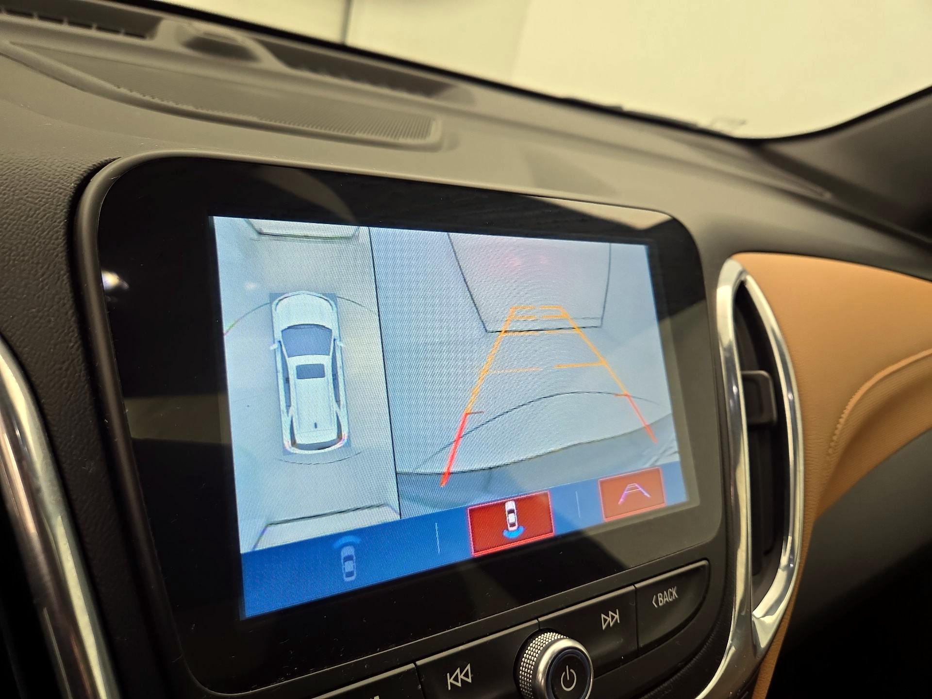 Thumbnail: 2018 Chevrolet Equinox - 15