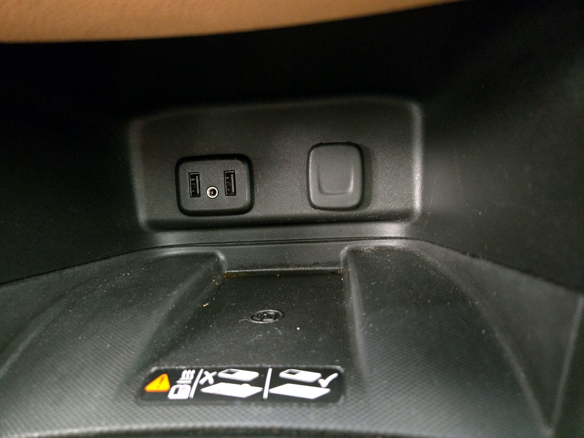 Thumbnail: 2018 Chevrolet Equinox - 19