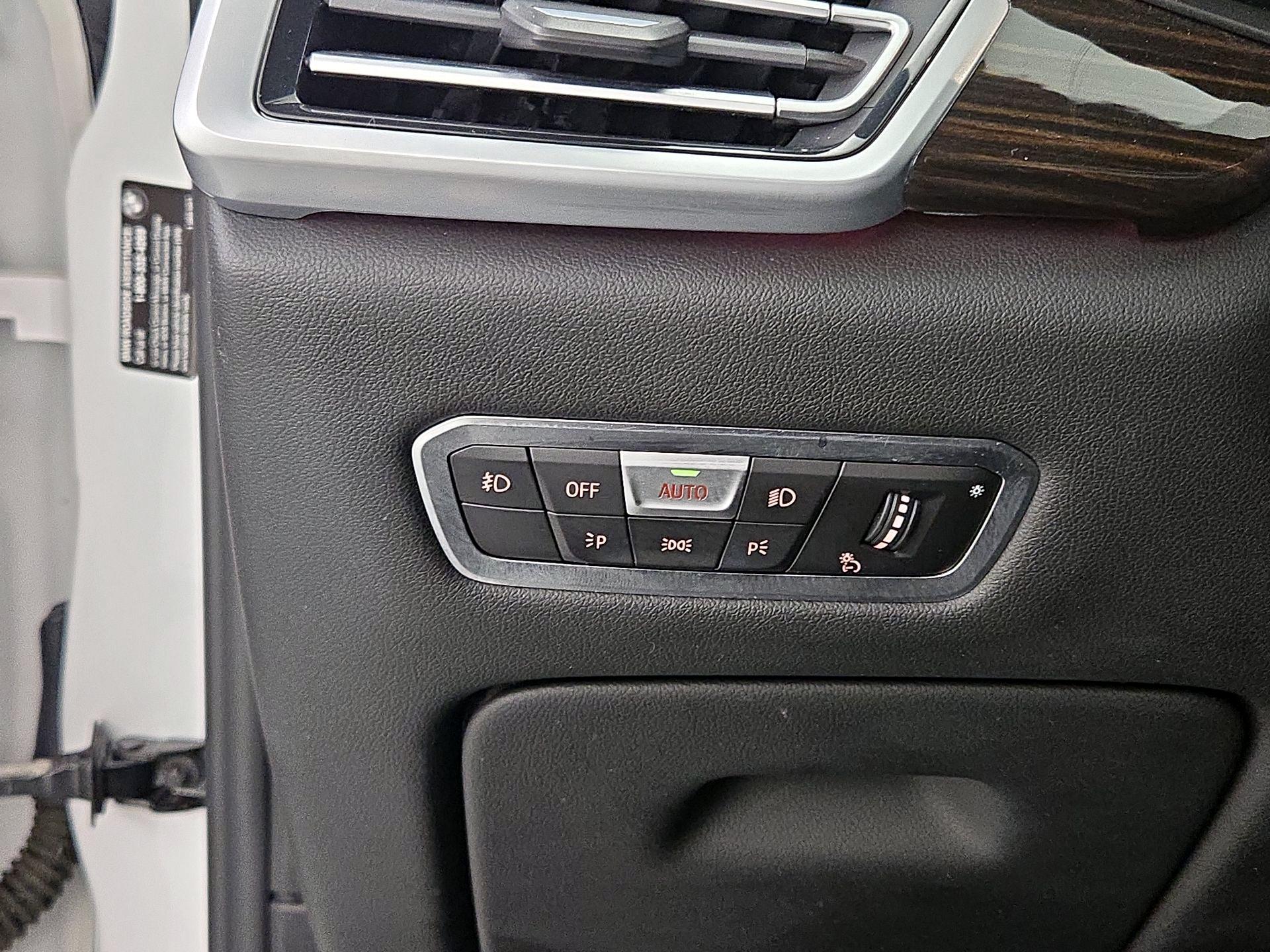 Thumbnail: 2020 BMW X5 - 13