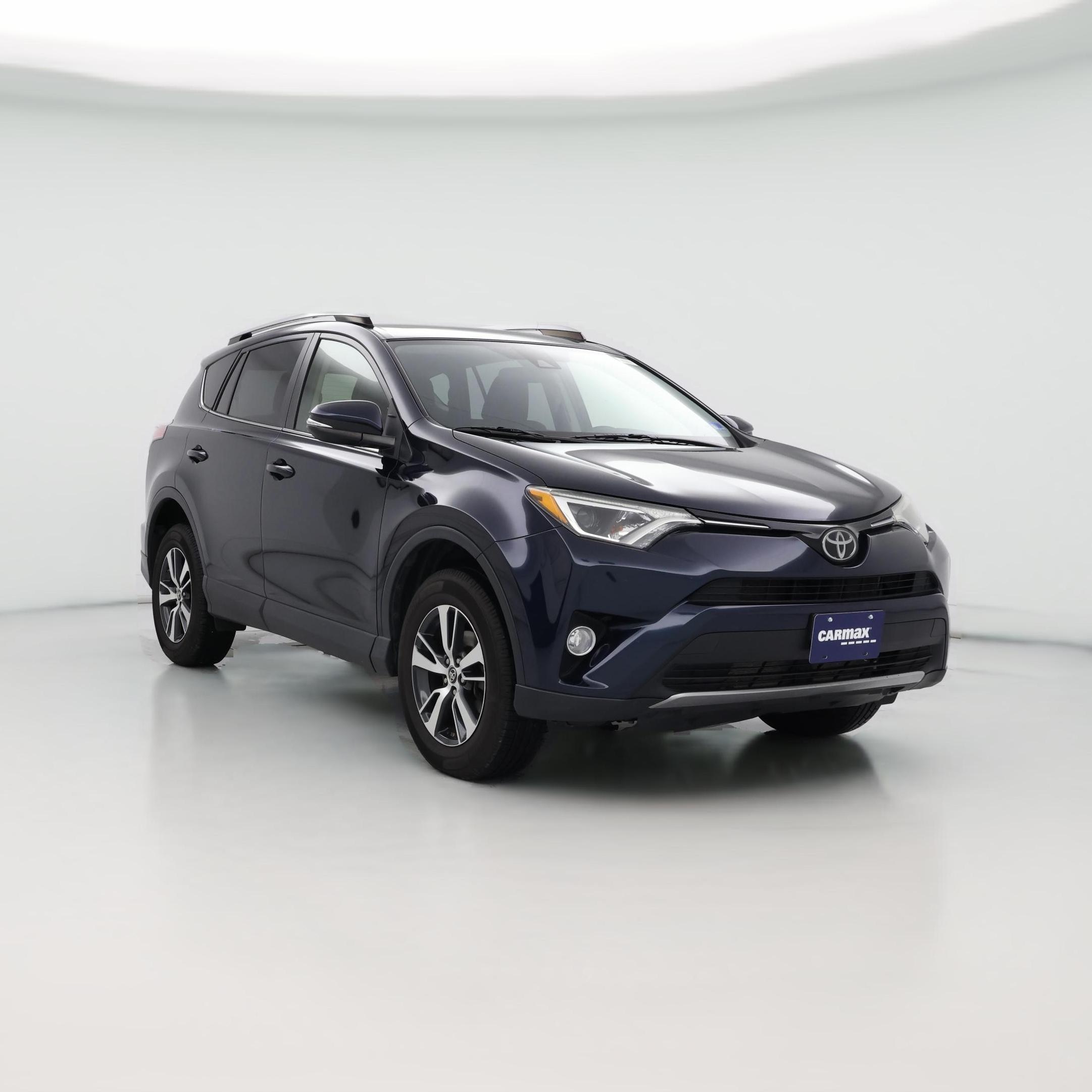 Thumbnail: 2018 Toyota RAV4 - 1