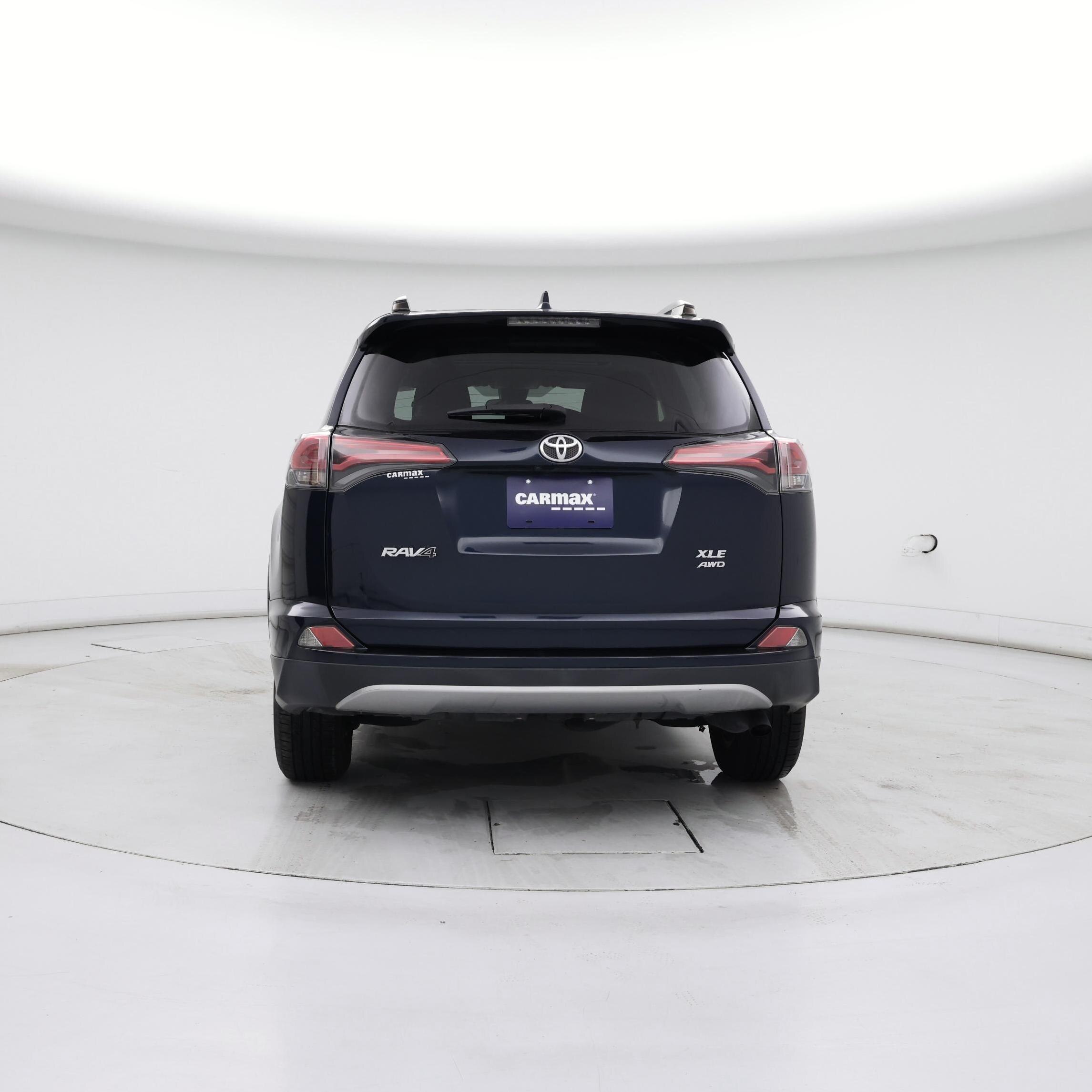 Thumbnail: 2018 Toyota RAV4 - 6