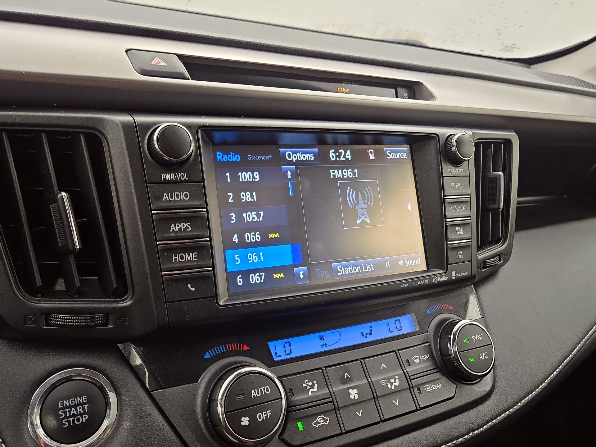 Thumbnail: 2016 Toyota RAV4 - 16