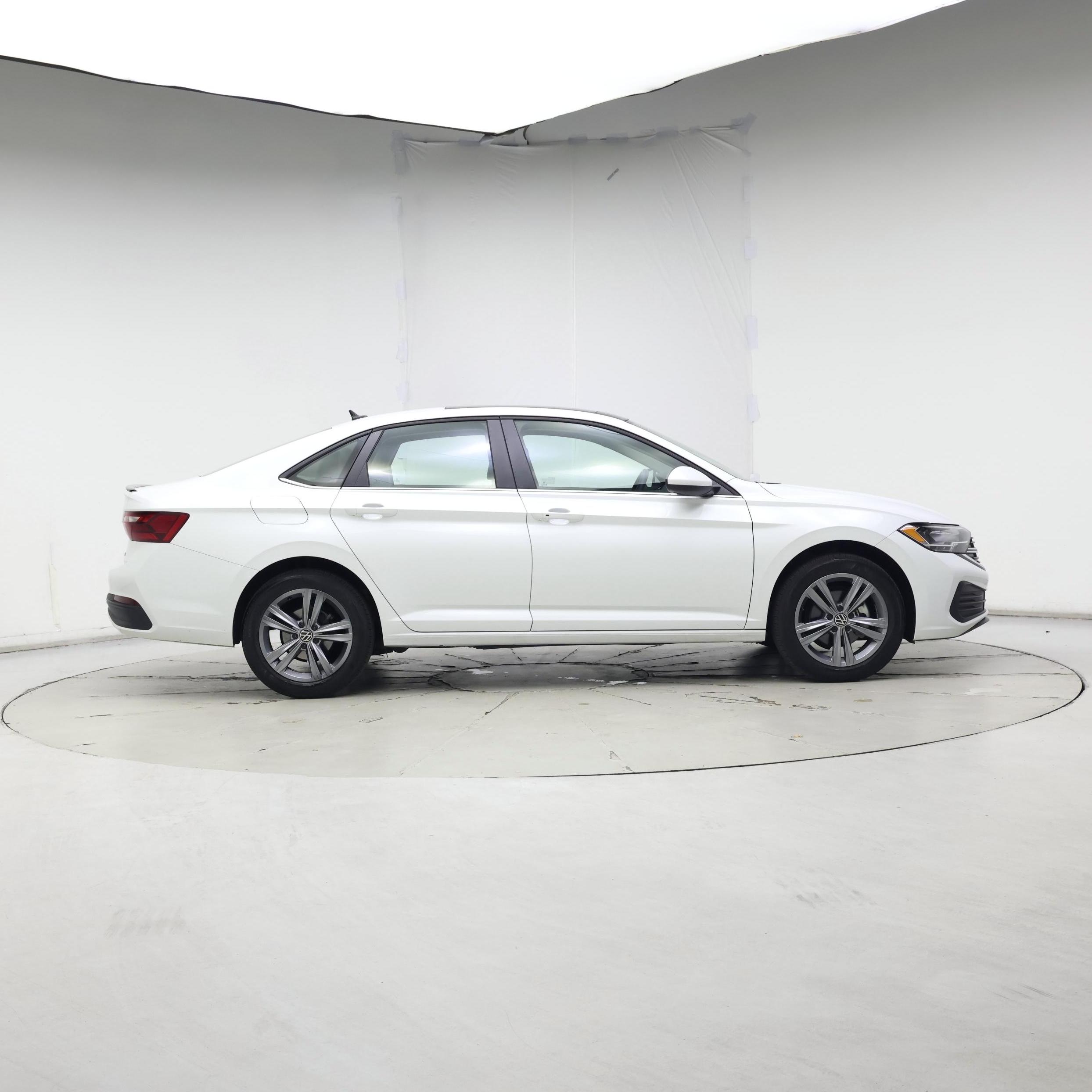 Thumbnail: 2024 Volkswagen Jetta - 7