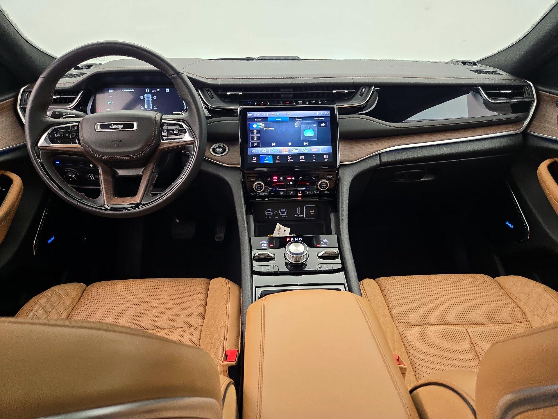Thumbnail: 2023 Jeep Grand Cherokee - 9