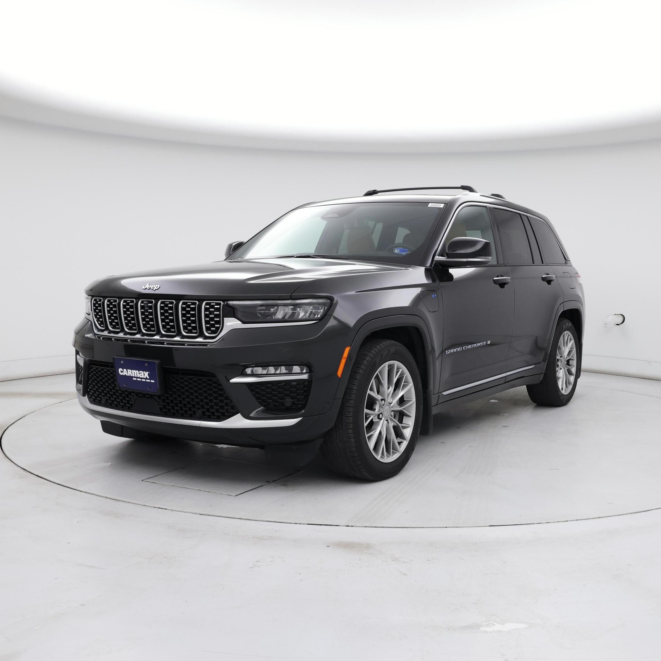 Thumbnail: 2023 Jeep Grand Cherokee - 4