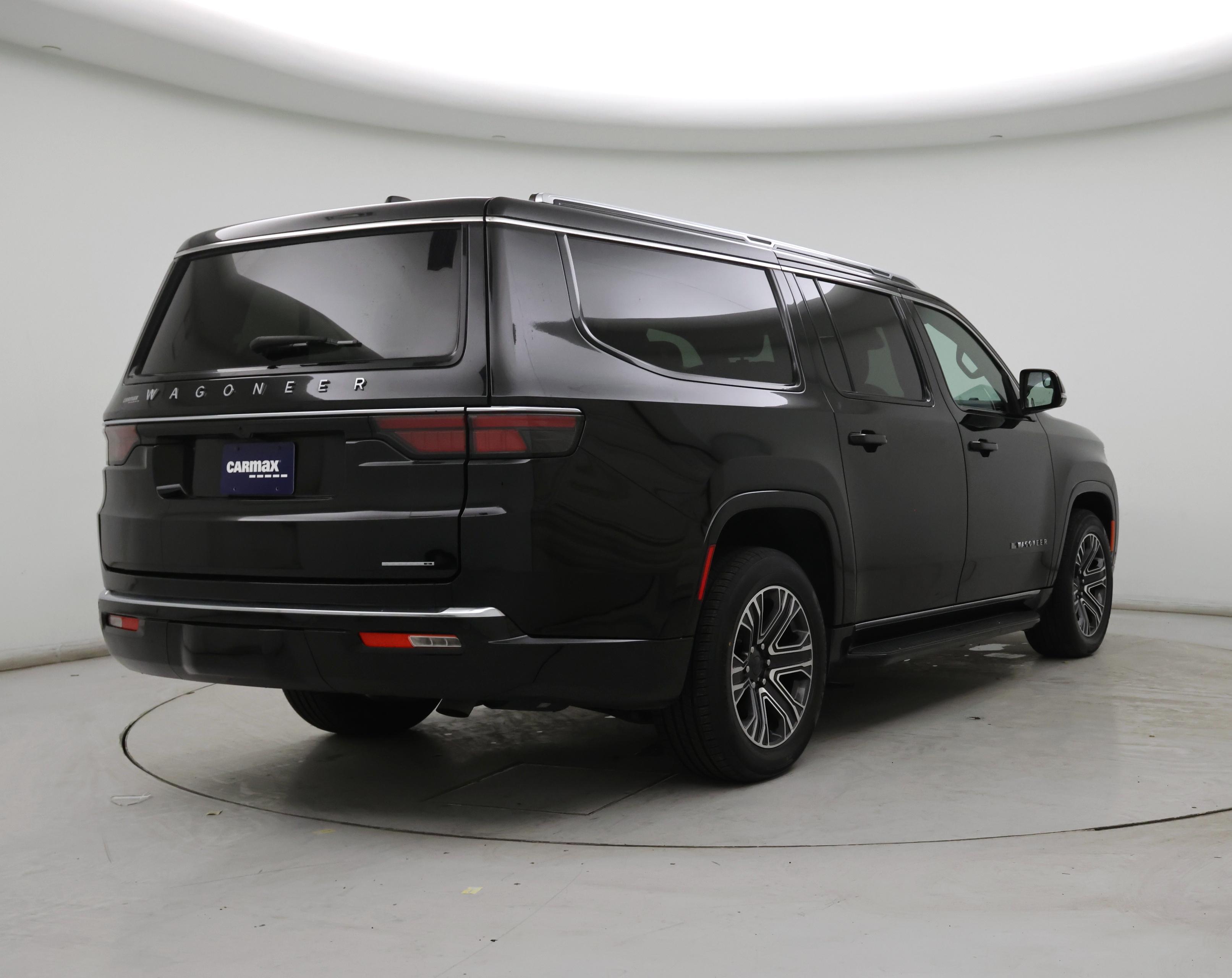 Thumbnail: 2024 Jeep Wagoneer - 8