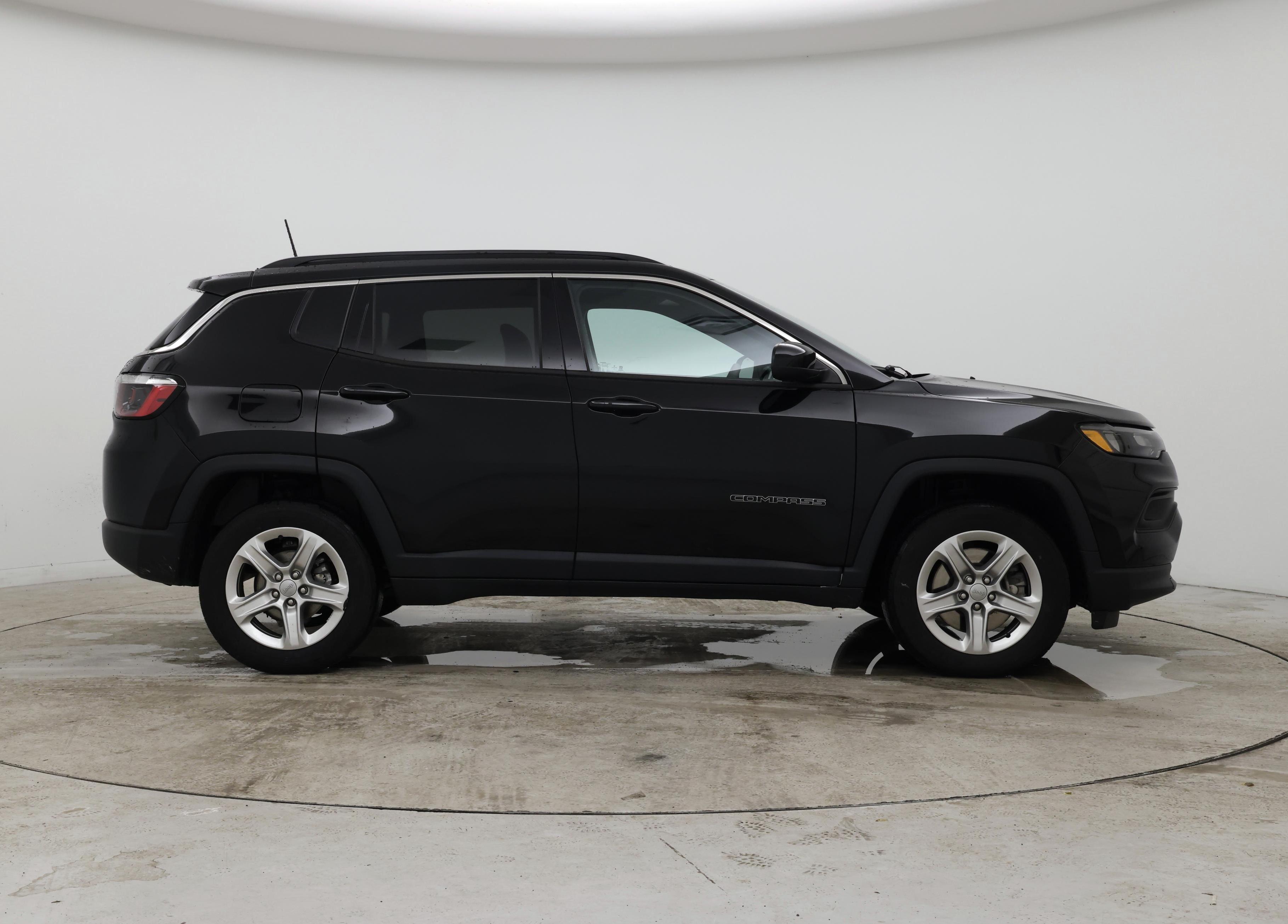 Thumbnail: 2023 Jeep Compass - 7