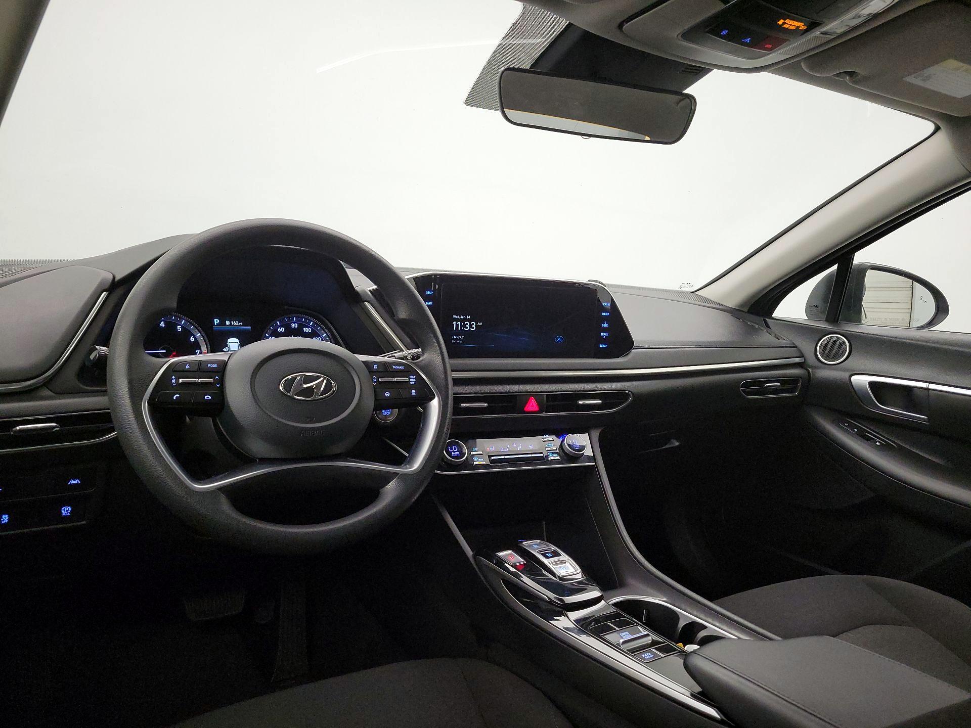 Thumbnail: 2023 Hyundai Sonata - 9