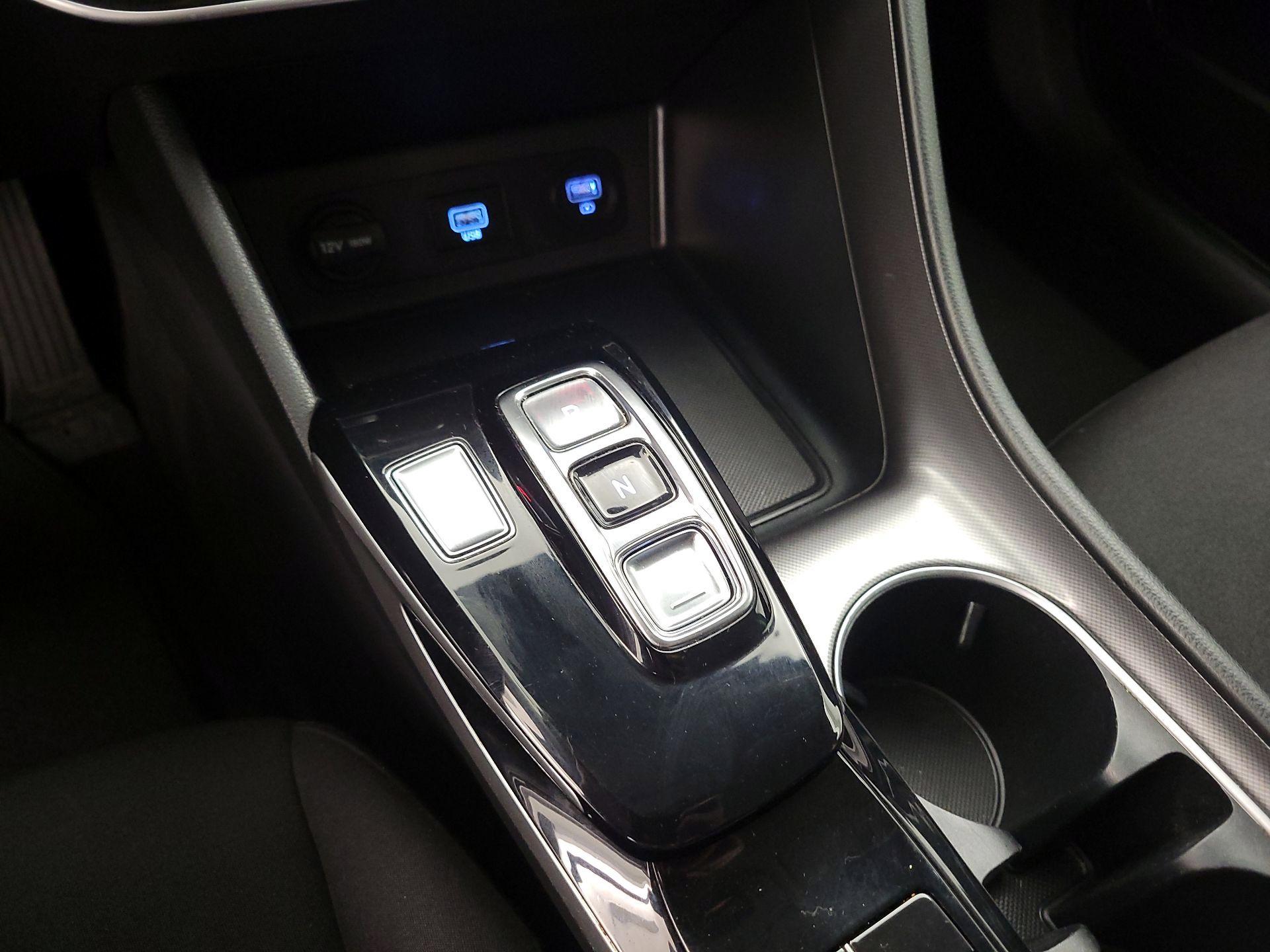 Thumbnail: 2023 Hyundai Sonata - 17