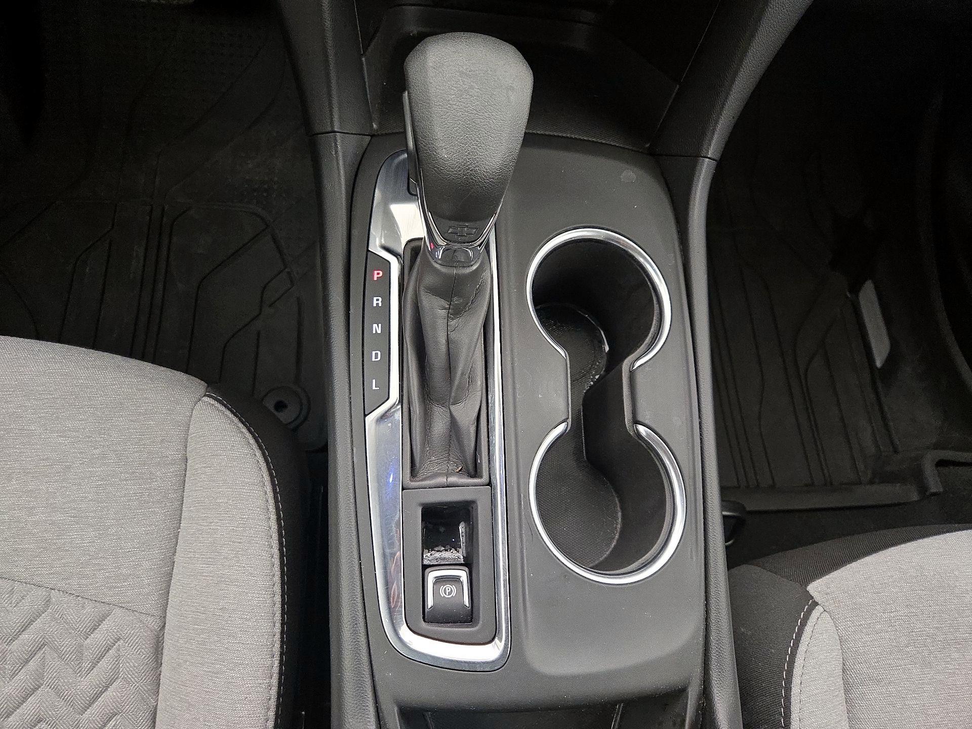 Thumbnail: 2022 Chevrolet Equinox - 17