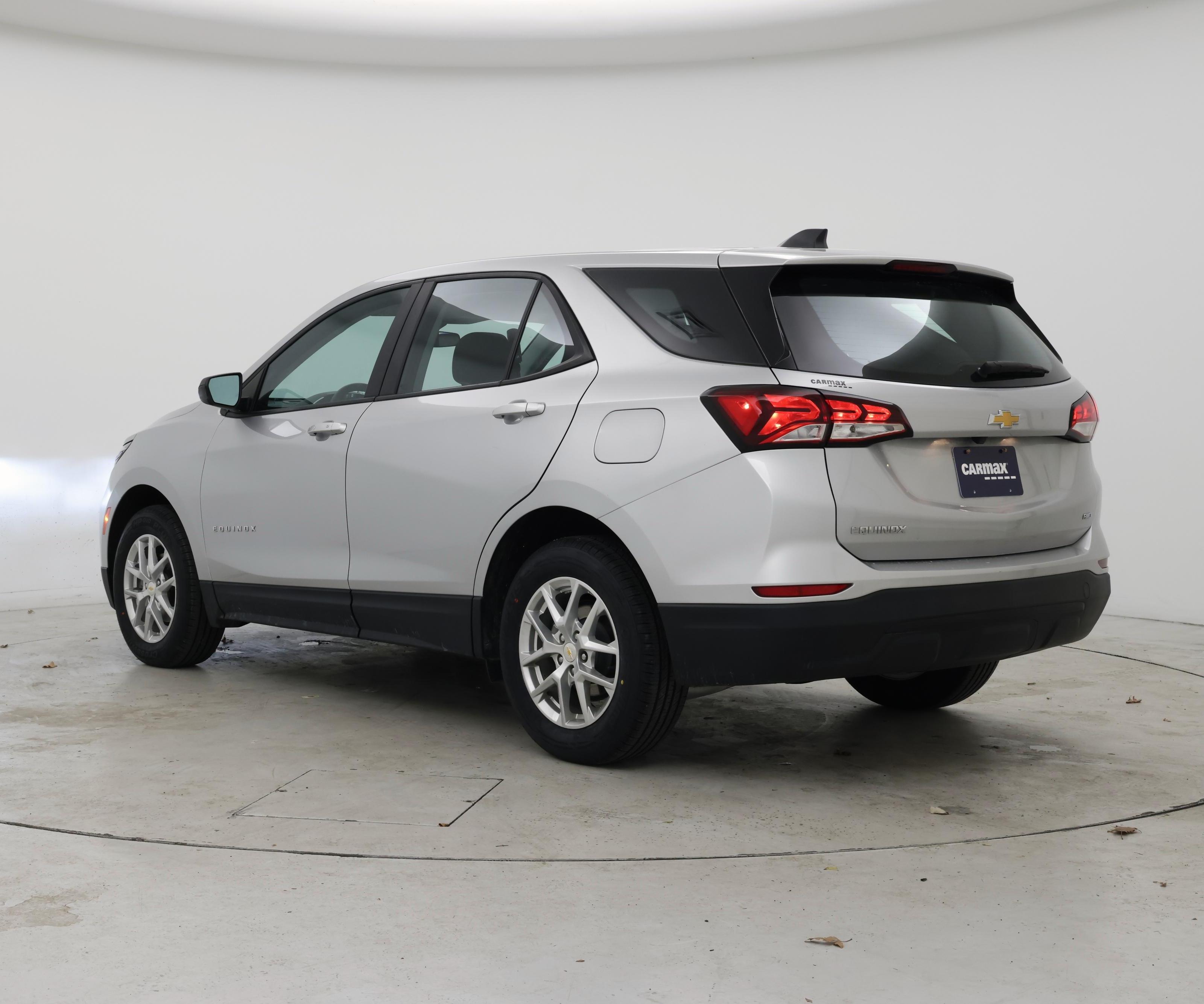 Thumbnail: 2022 Chevrolet Equinox - 2