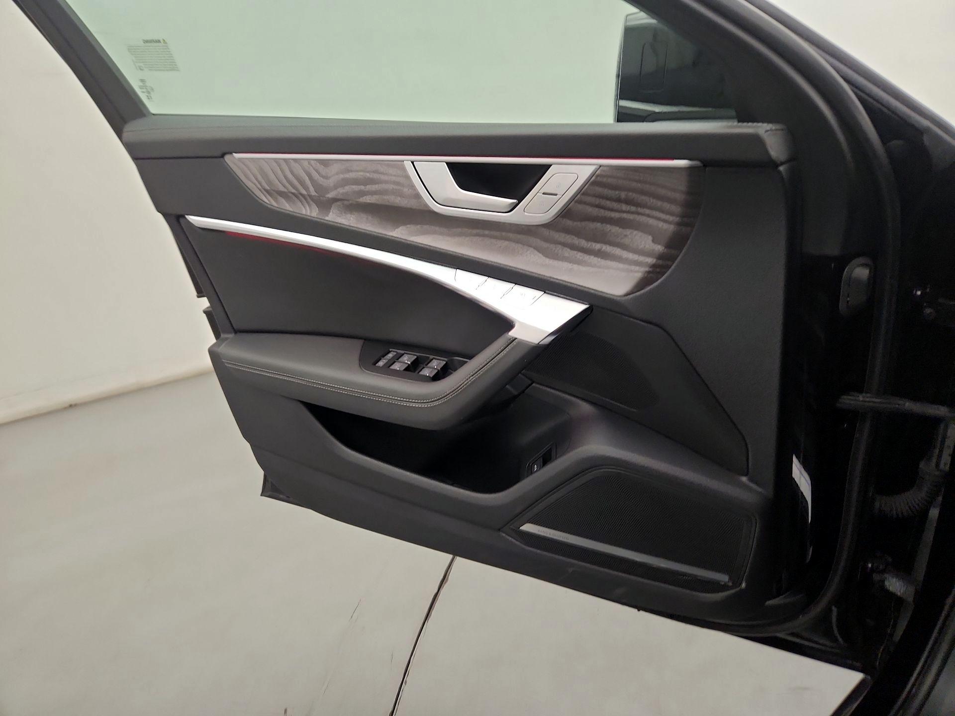 Thumbnail: 2024 Audi A6 - 10