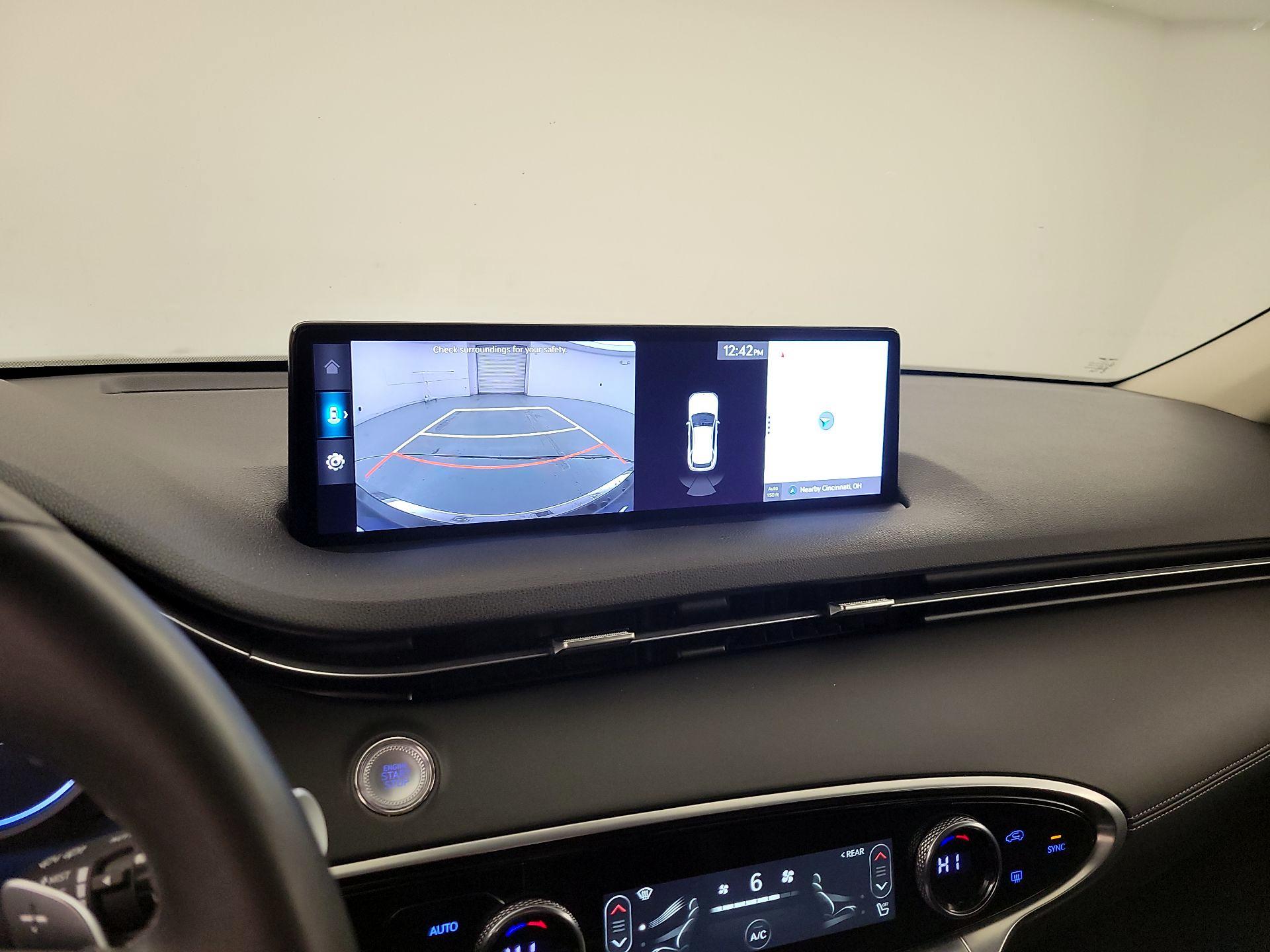 Thumbnail: 2025 Genesis GV70 - 15