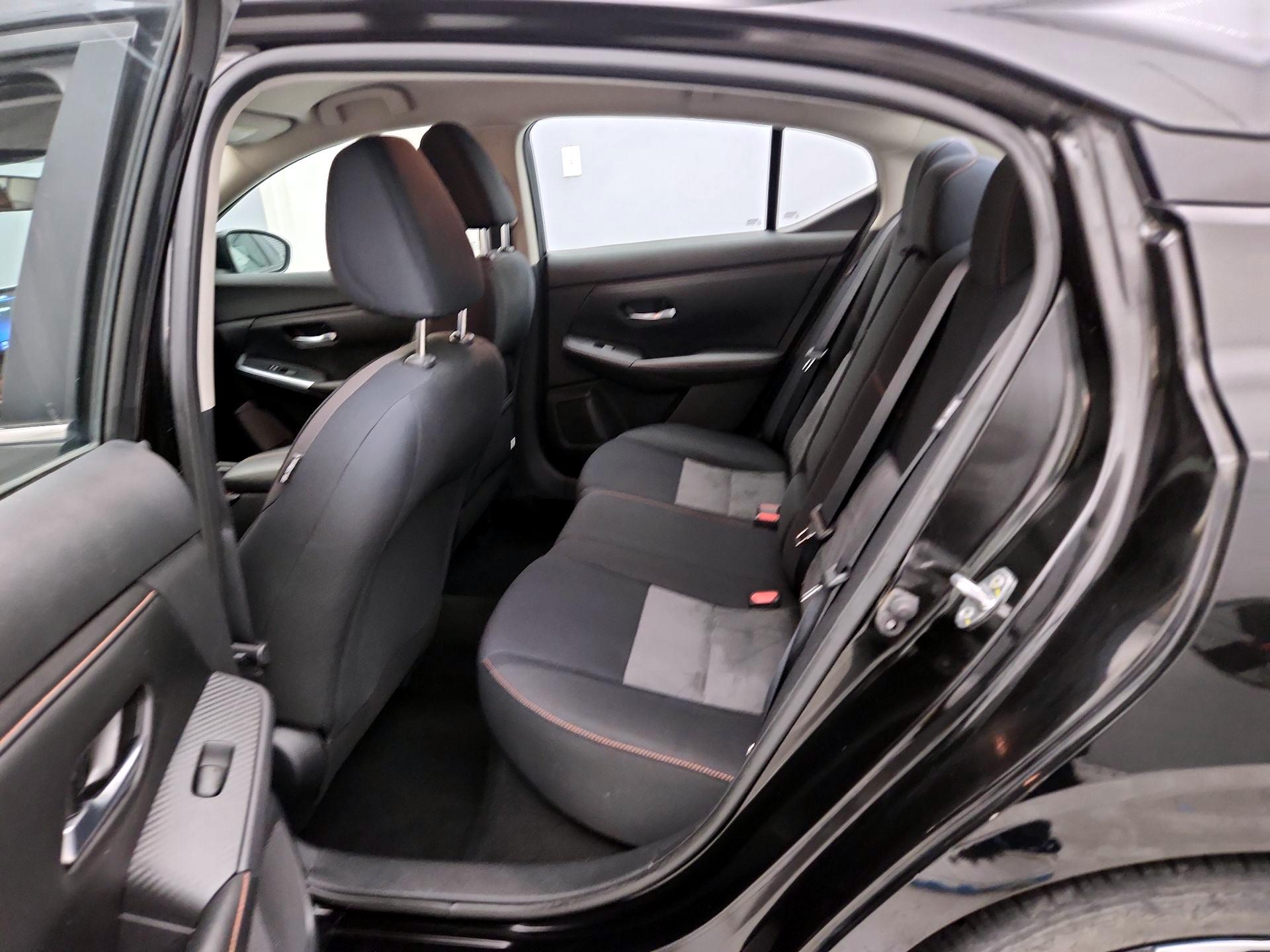 Thumbnail: 2021 Nissan Sentra - 19