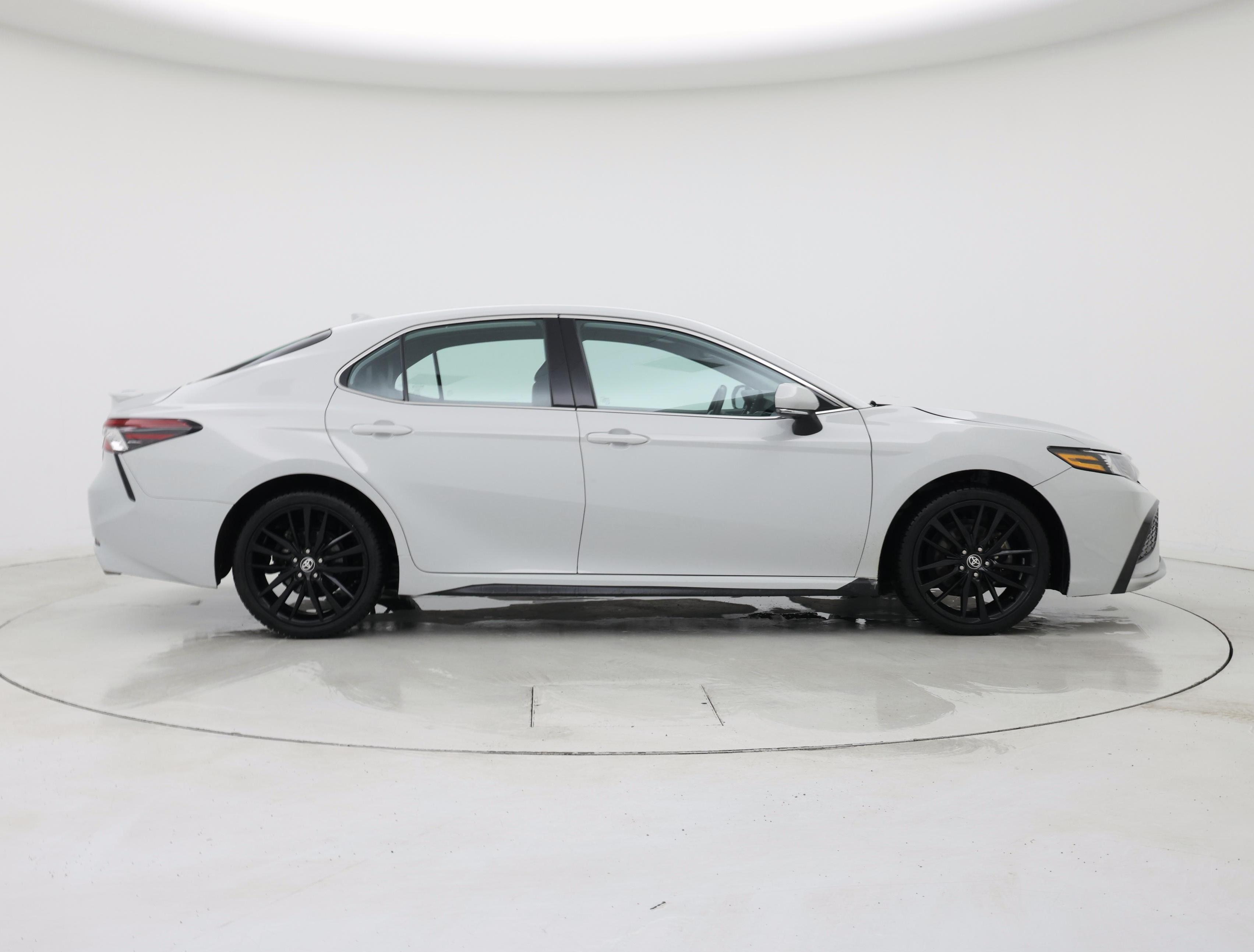 Thumbnail: 2023 Toyota Camry - 7