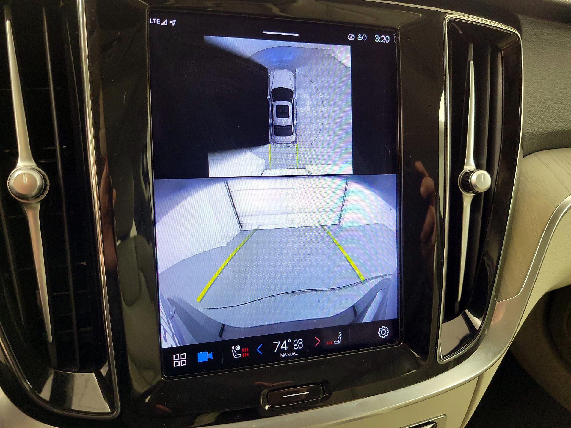 Thumbnail: 2024 Volvo S60 - 15