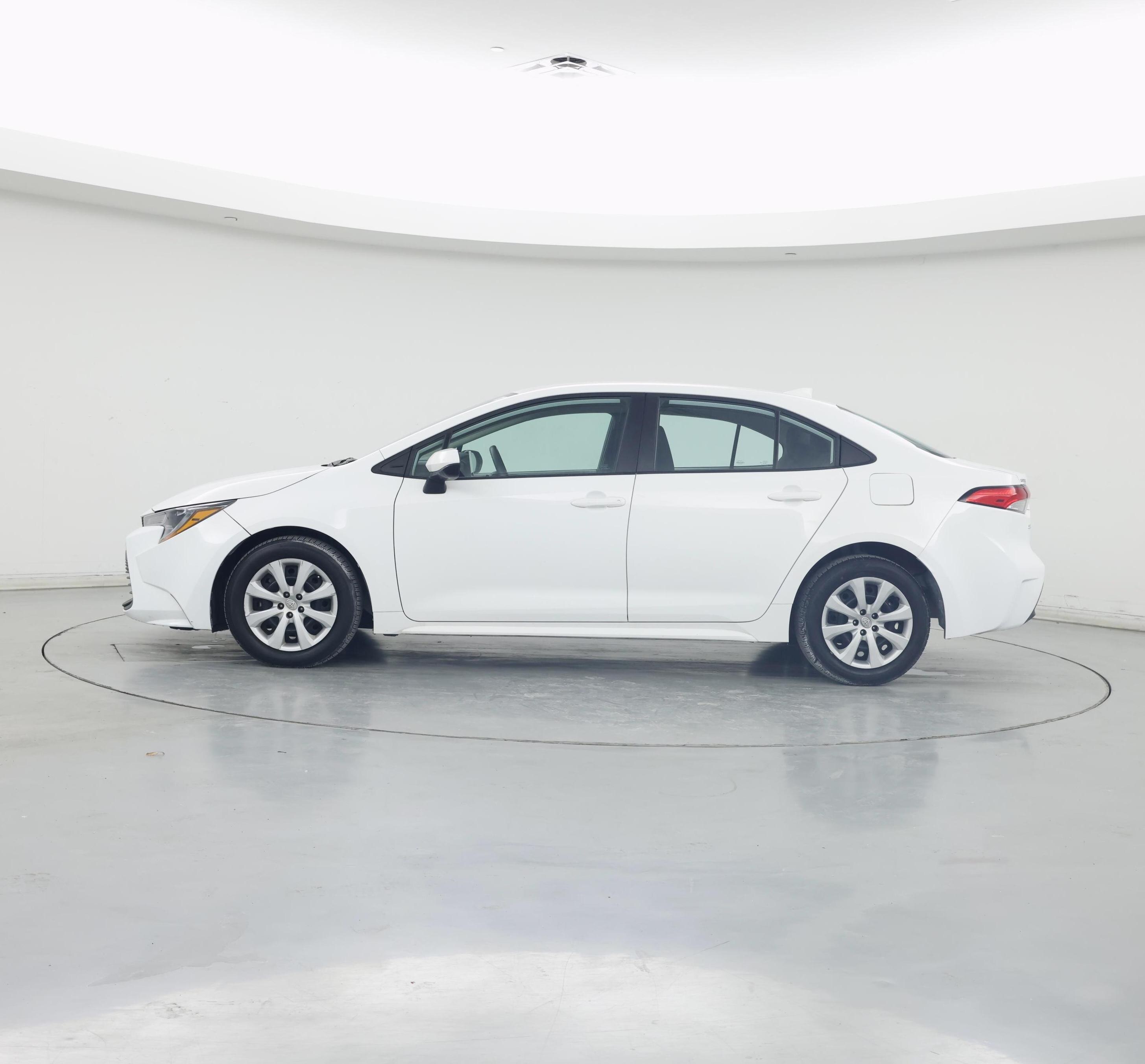 Thumbnail: 2023 Toyota Corolla - 3