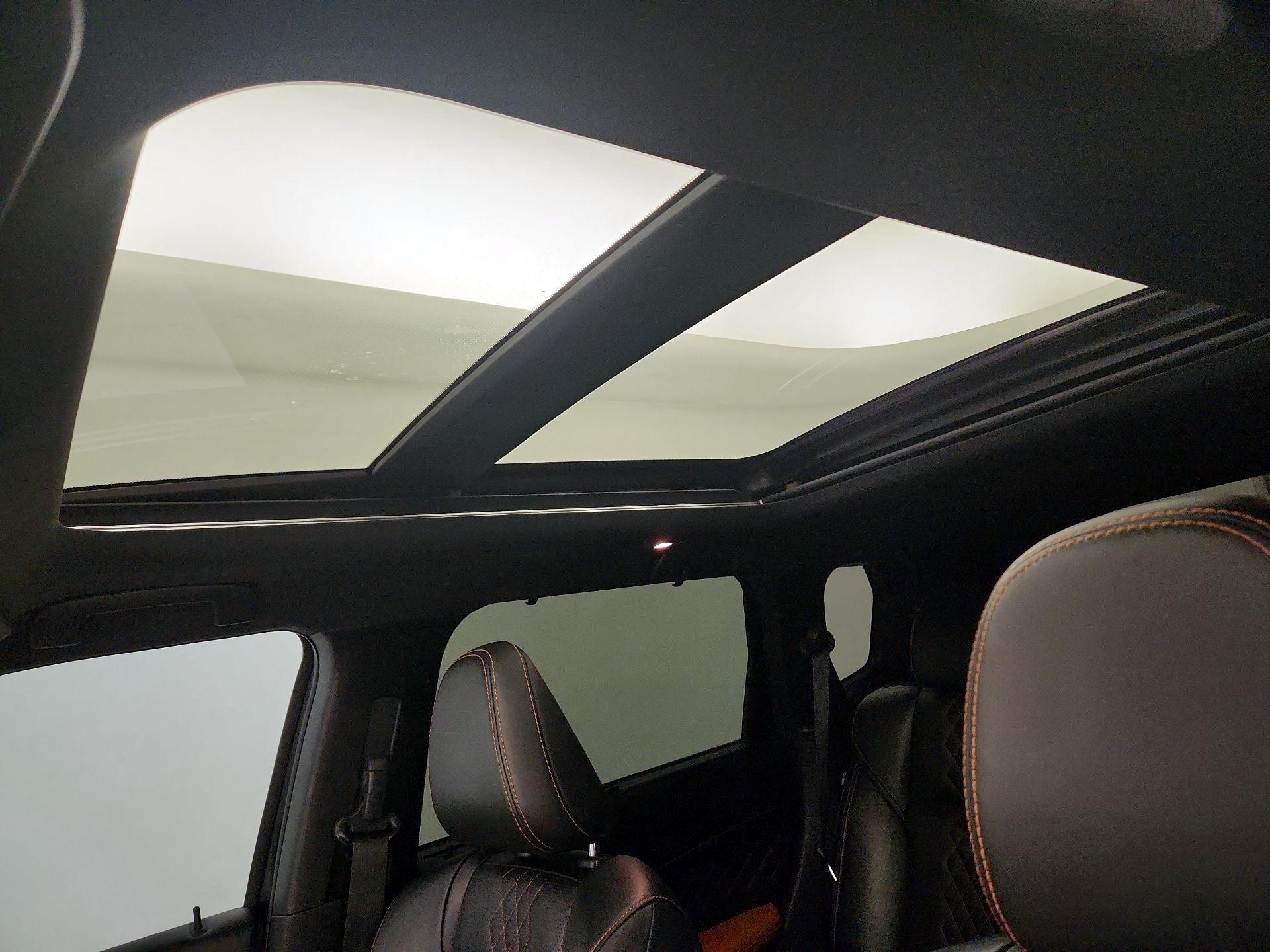 Thumbnail: 2022 Mitsubishi Outlander - 18