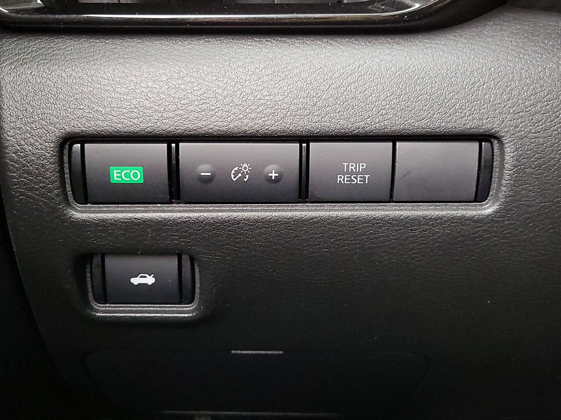 Thumbnail: 2022 Nissan Sentra - 13