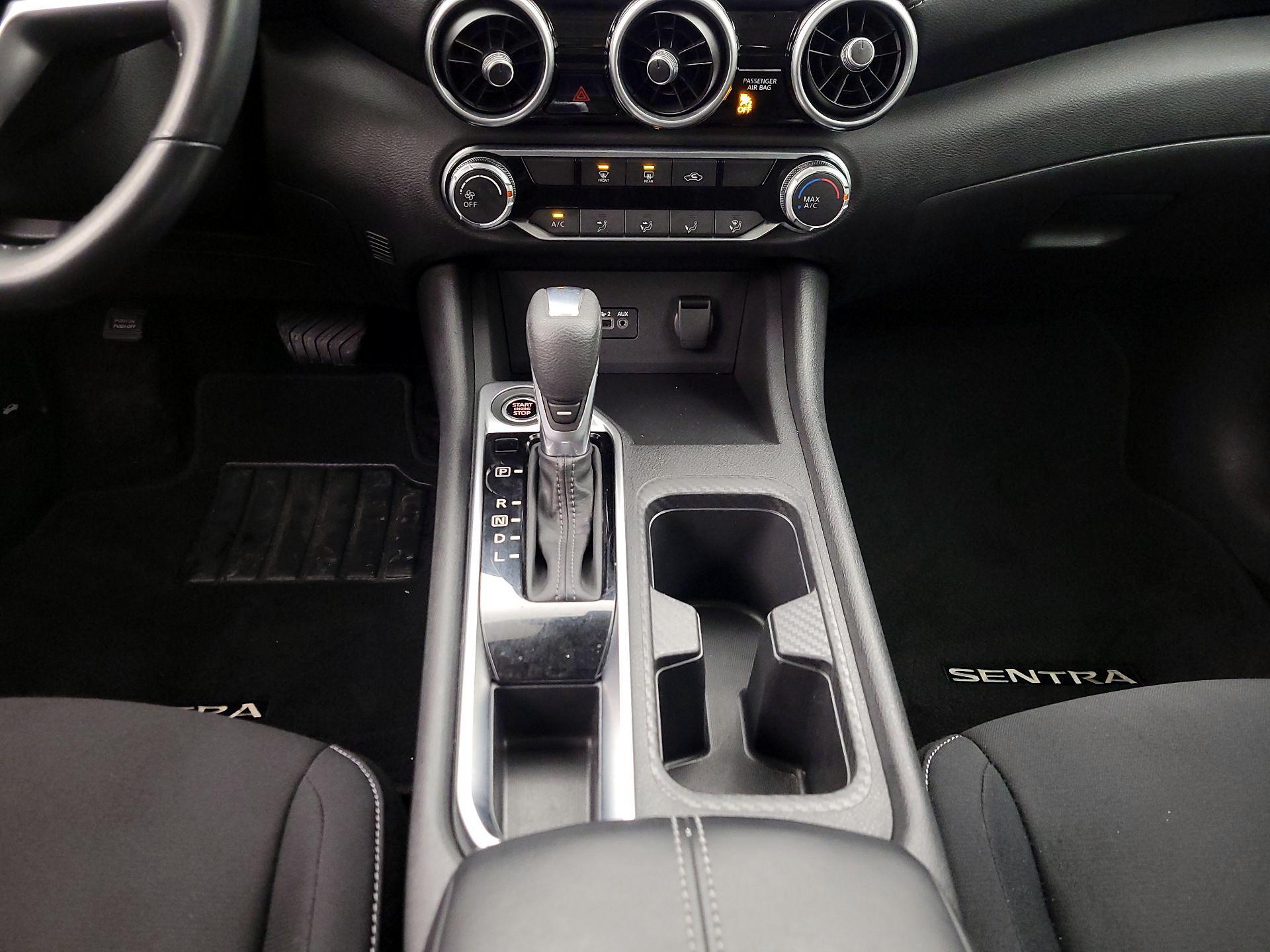 Thumbnail: 2022 Nissan Sentra - 17