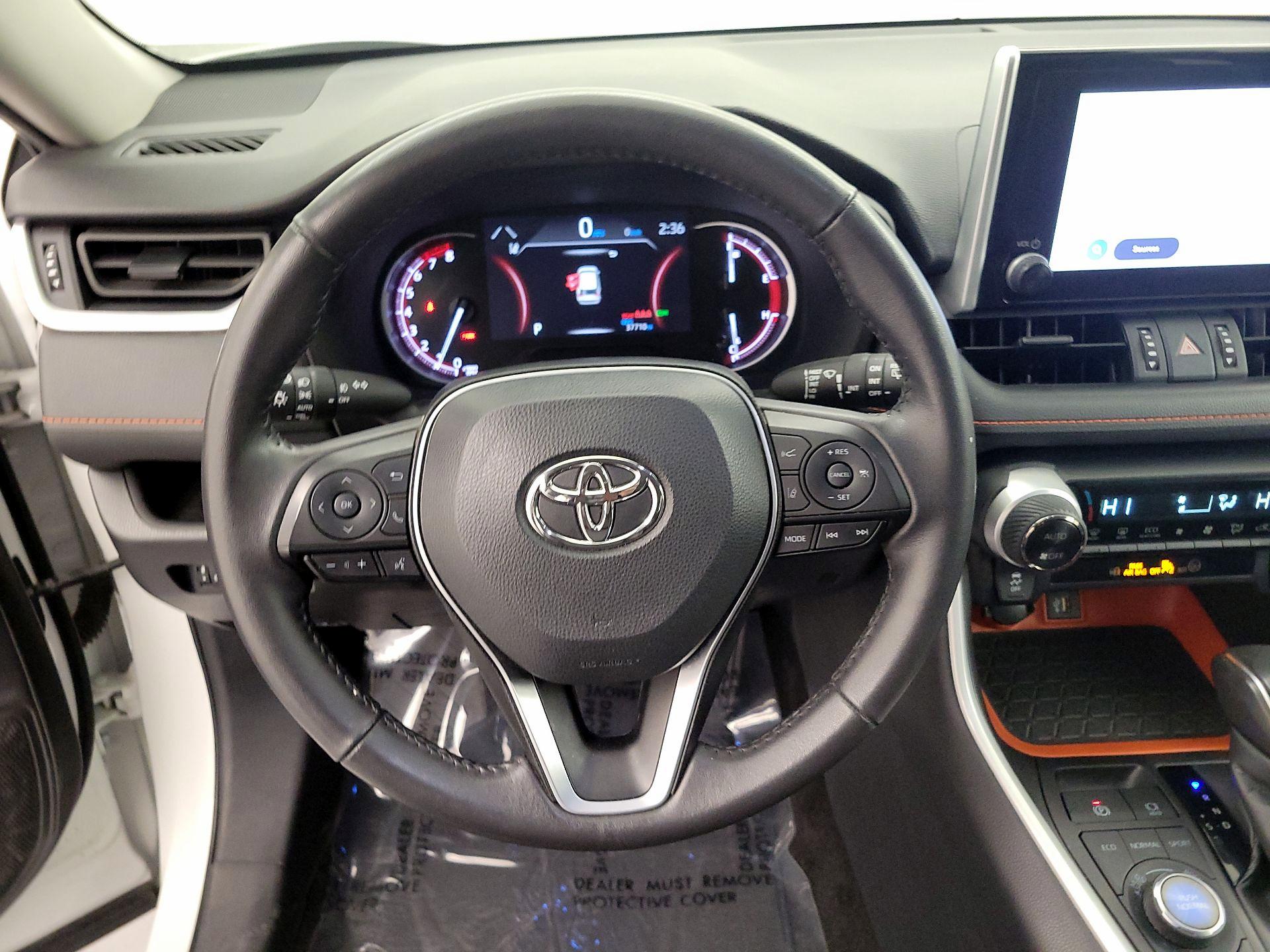 Thumbnail: 2024 Toyota RAV4 - 10