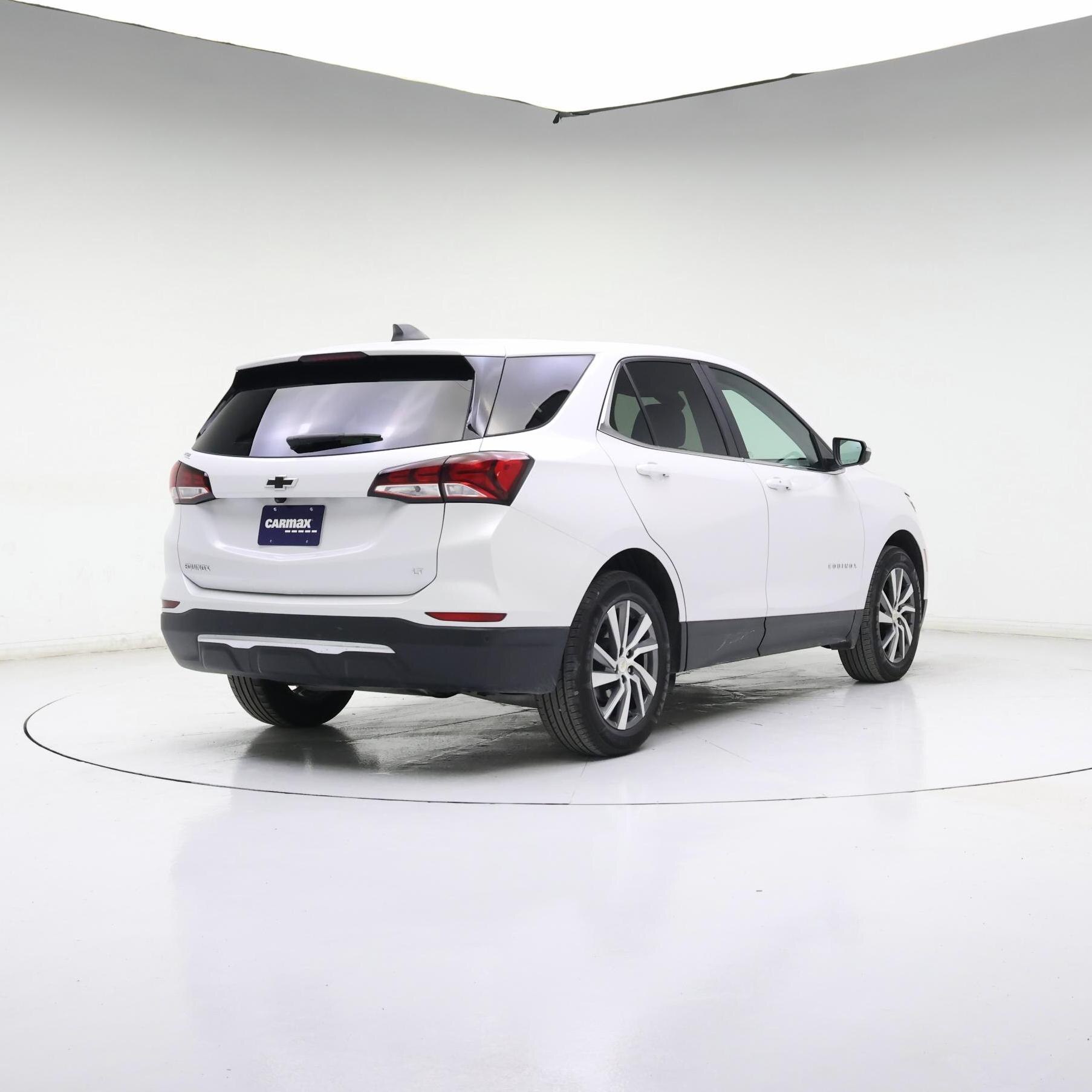 Thumbnail: 2022 Chevrolet Equinox - 8