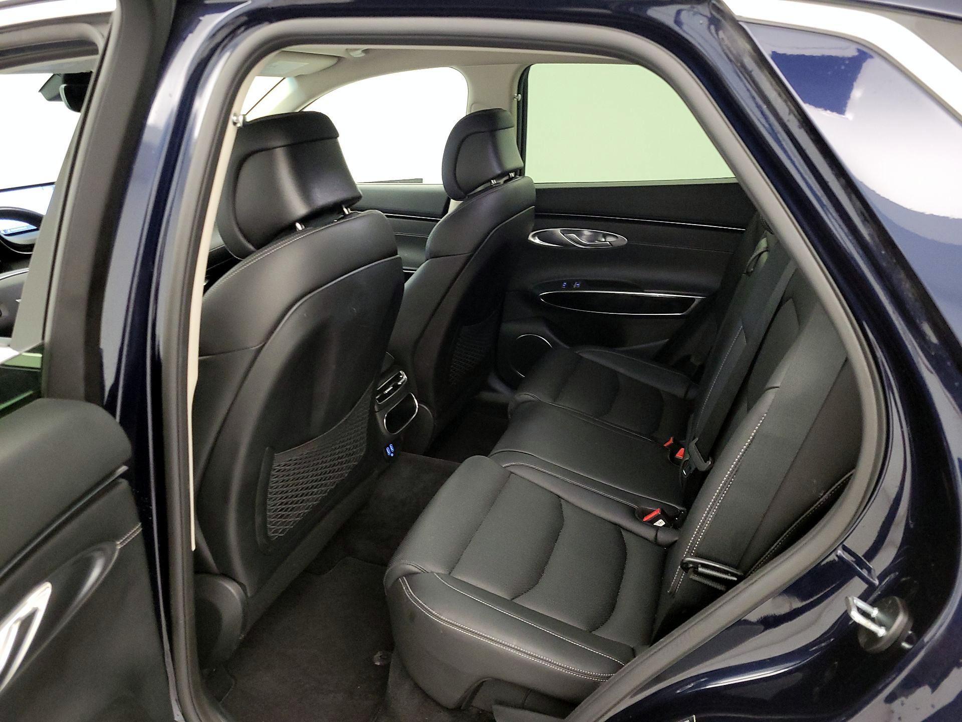 Thumbnail: 2025 Genesis GV70 - 20