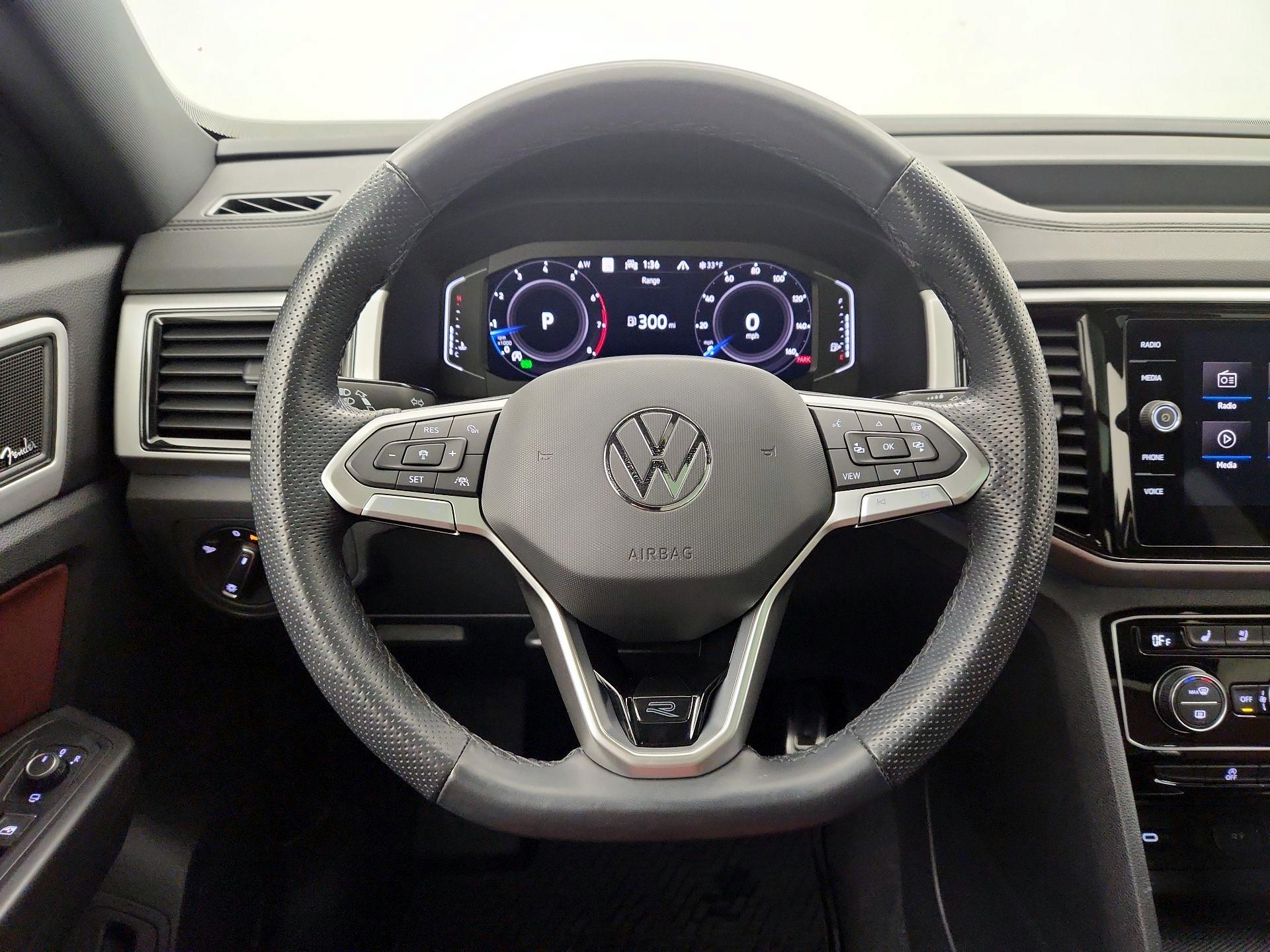 Thumbnail: 2023 Volkswagen Atlas - 10