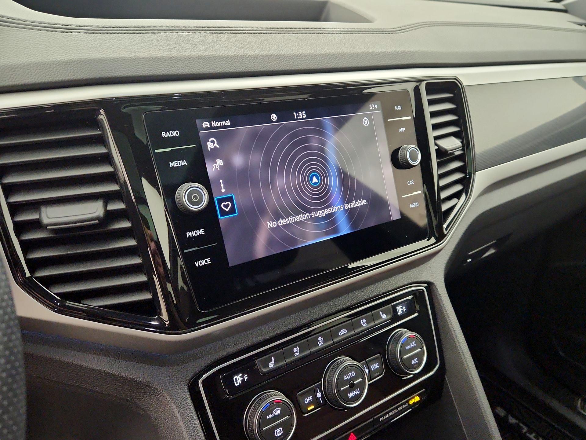 Thumbnail: 2023 Volkswagen Atlas - 14