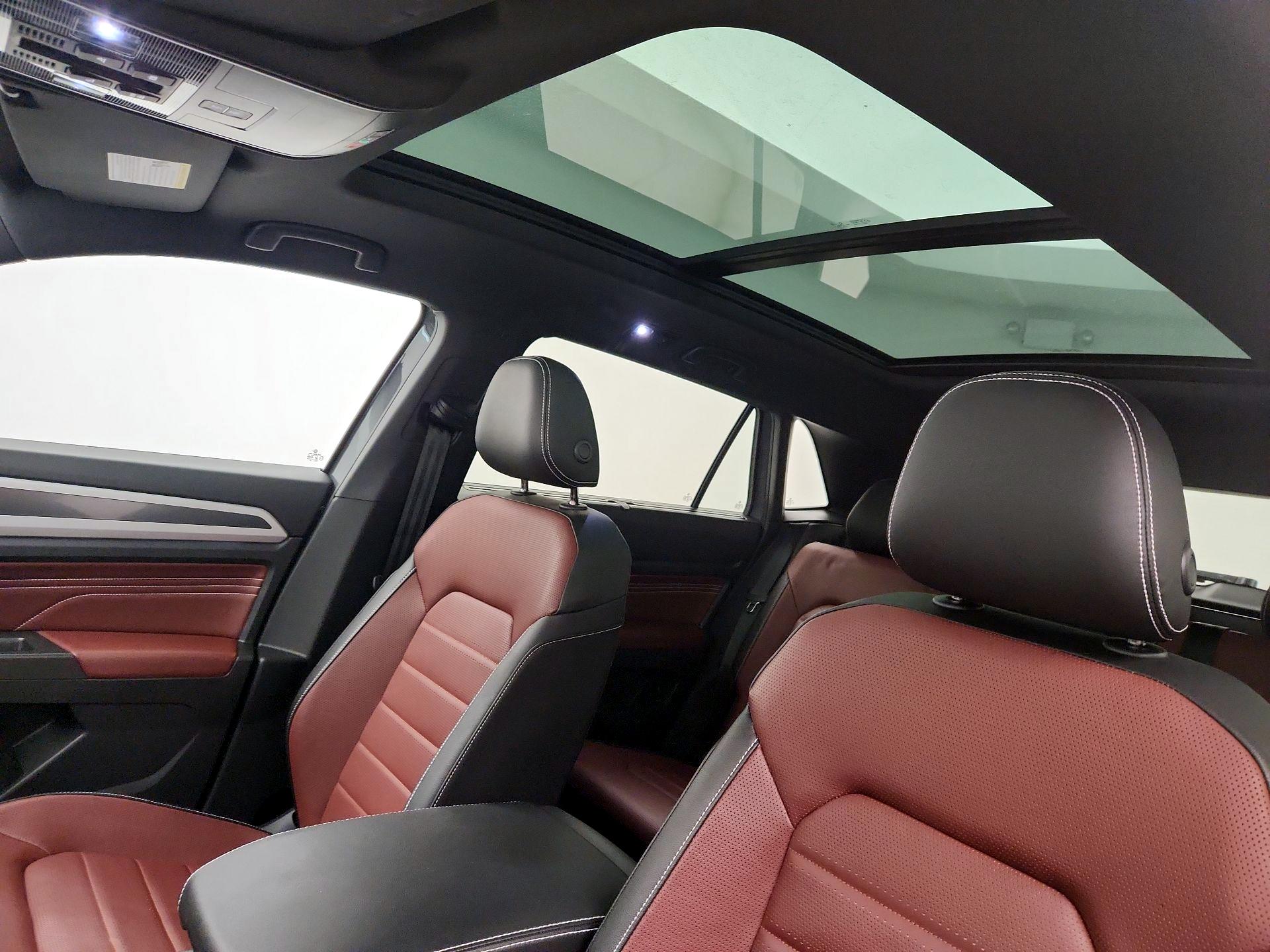 Thumbnail: 2023 Volkswagen Atlas - 20