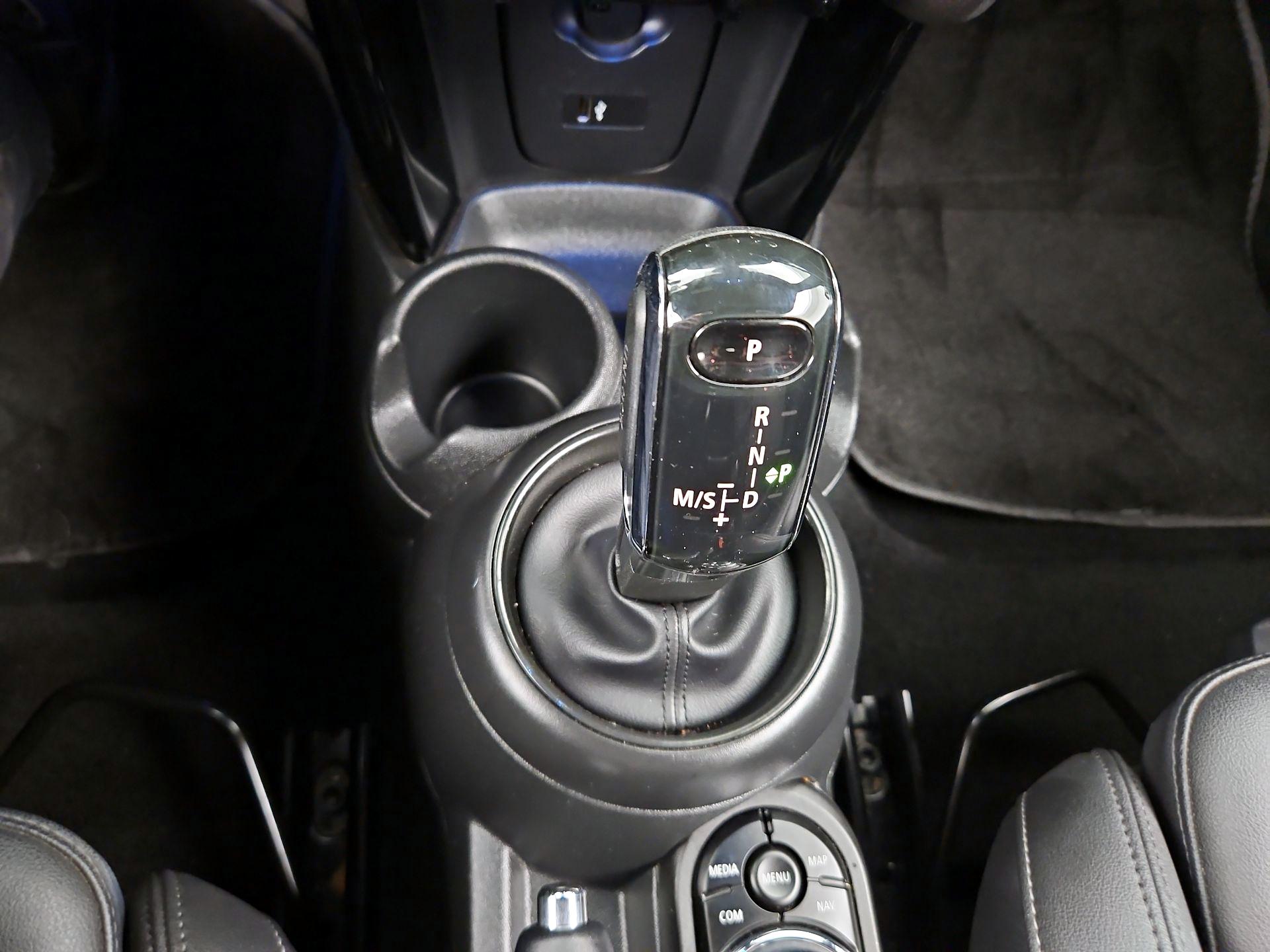 Thumbnail: 2024 MINI Cooper - 18