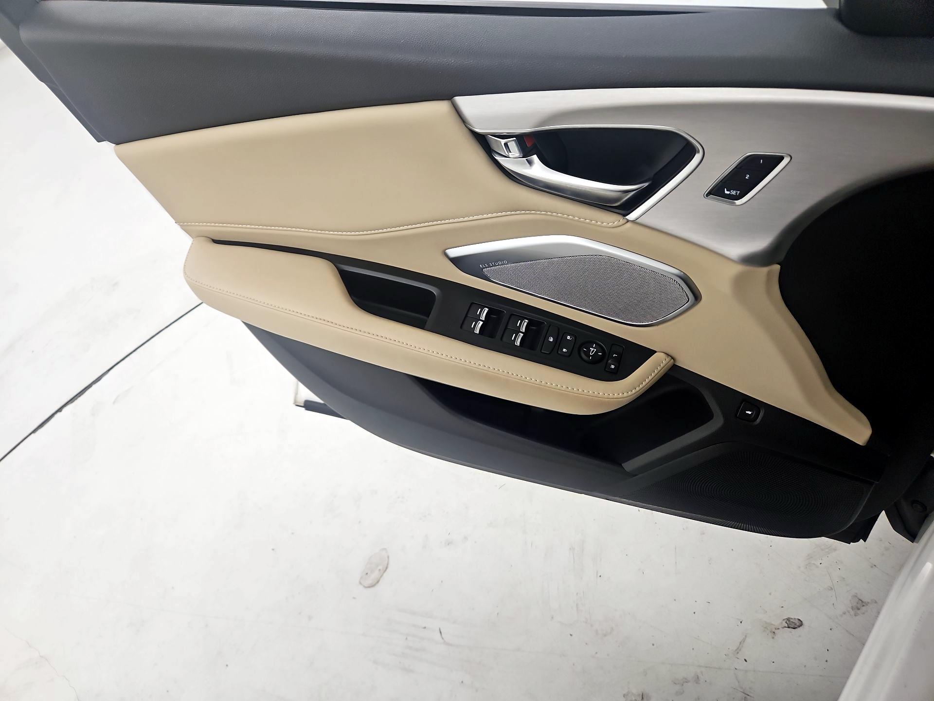 Thumbnail: 2020 Acura RDX - 12