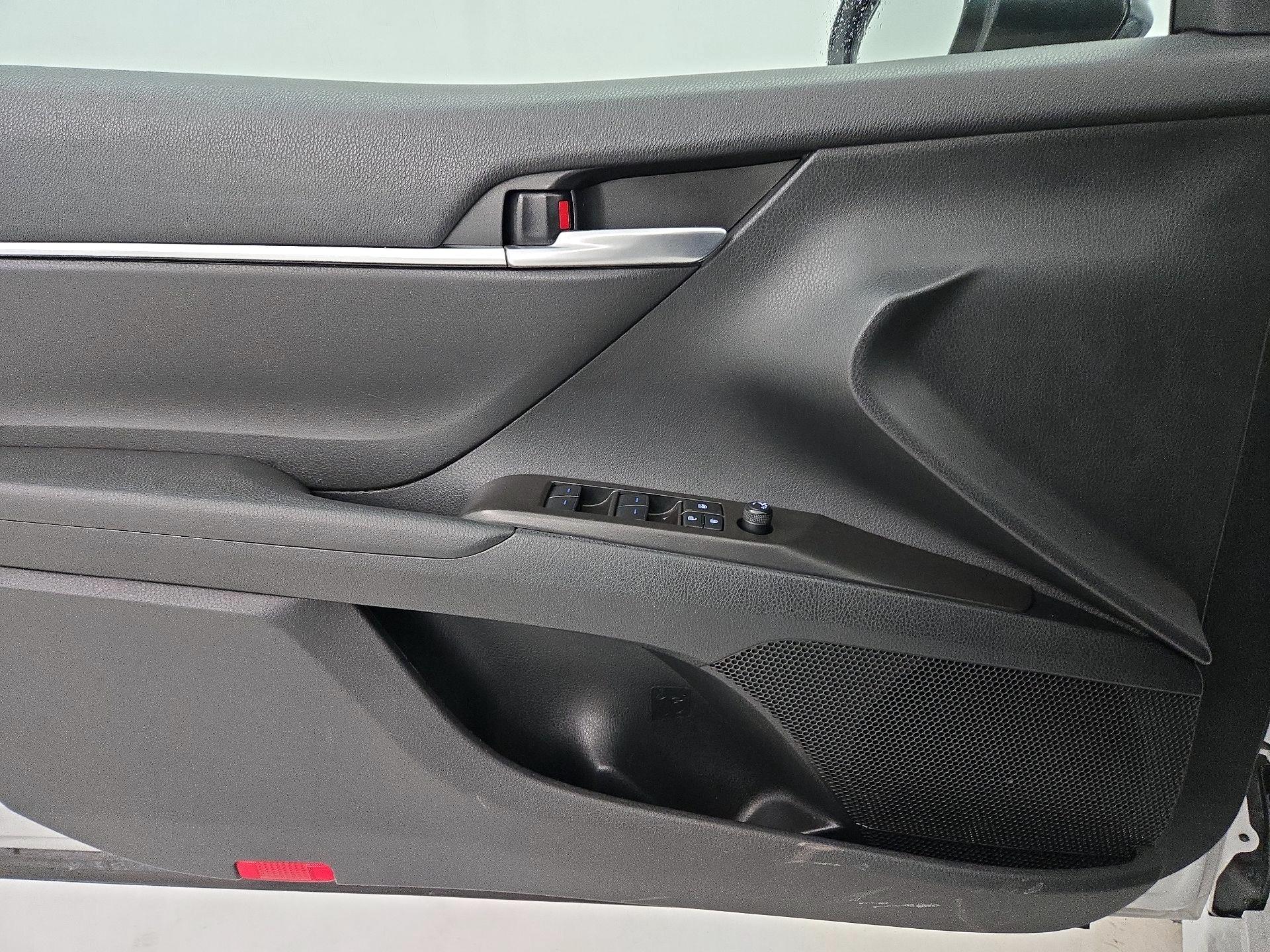 Thumbnail: 2024 Toyota Camry - 12