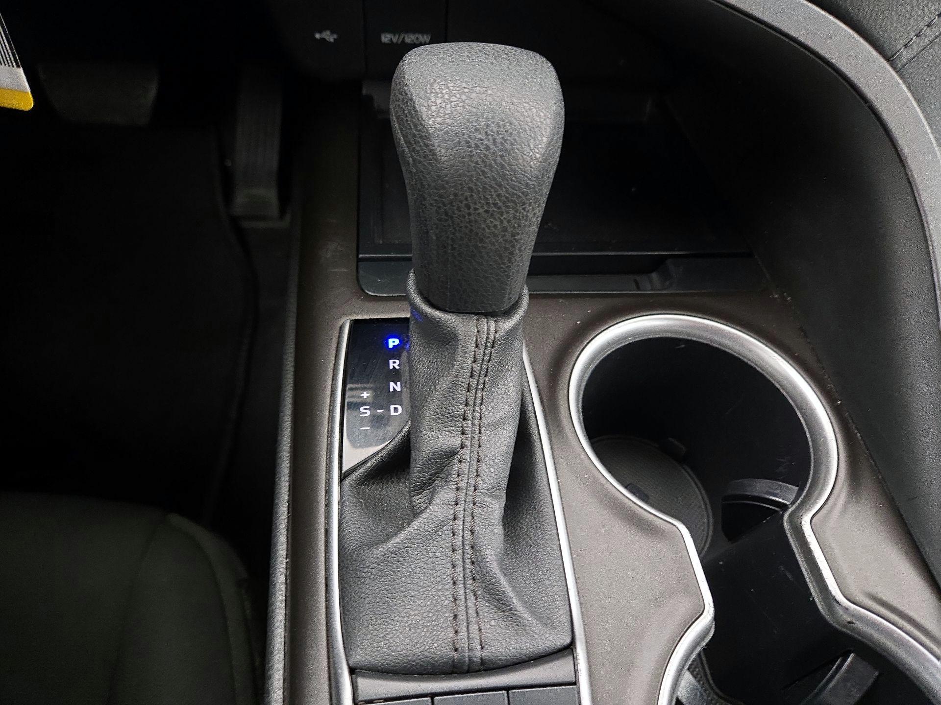 Thumbnail: 2024 Toyota Camry - 17