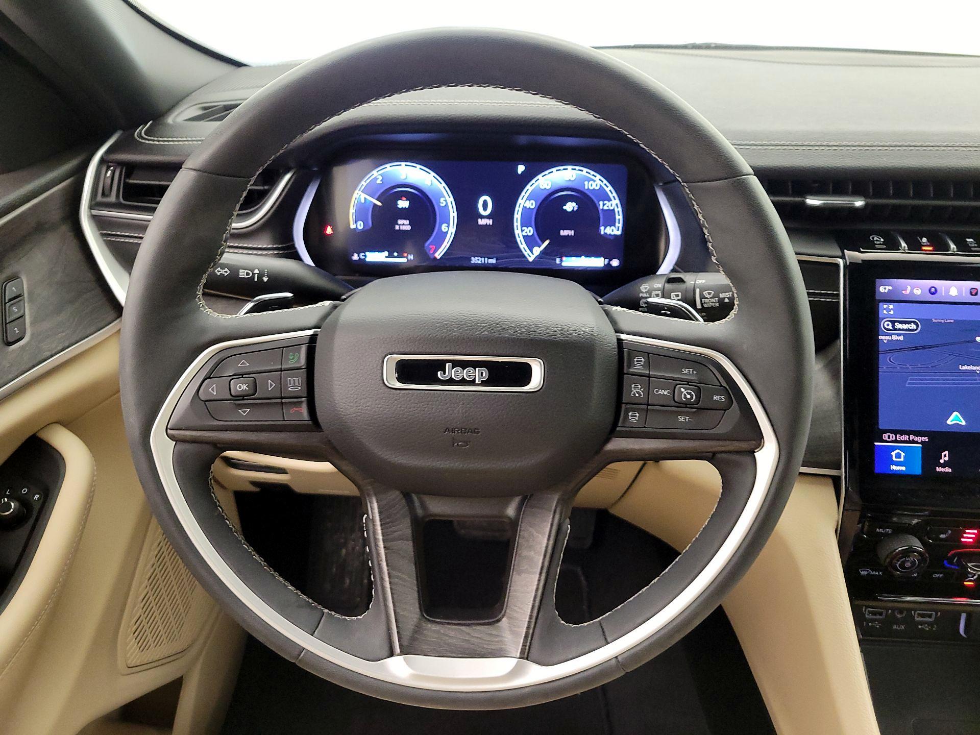 Thumbnail: 2023 Jeep Grand Cherokee - 10