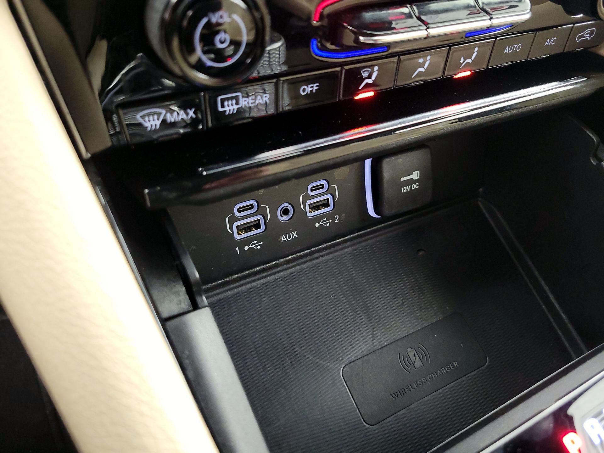 Thumbnail: 2023 Jeep Grand Cherokee - 19