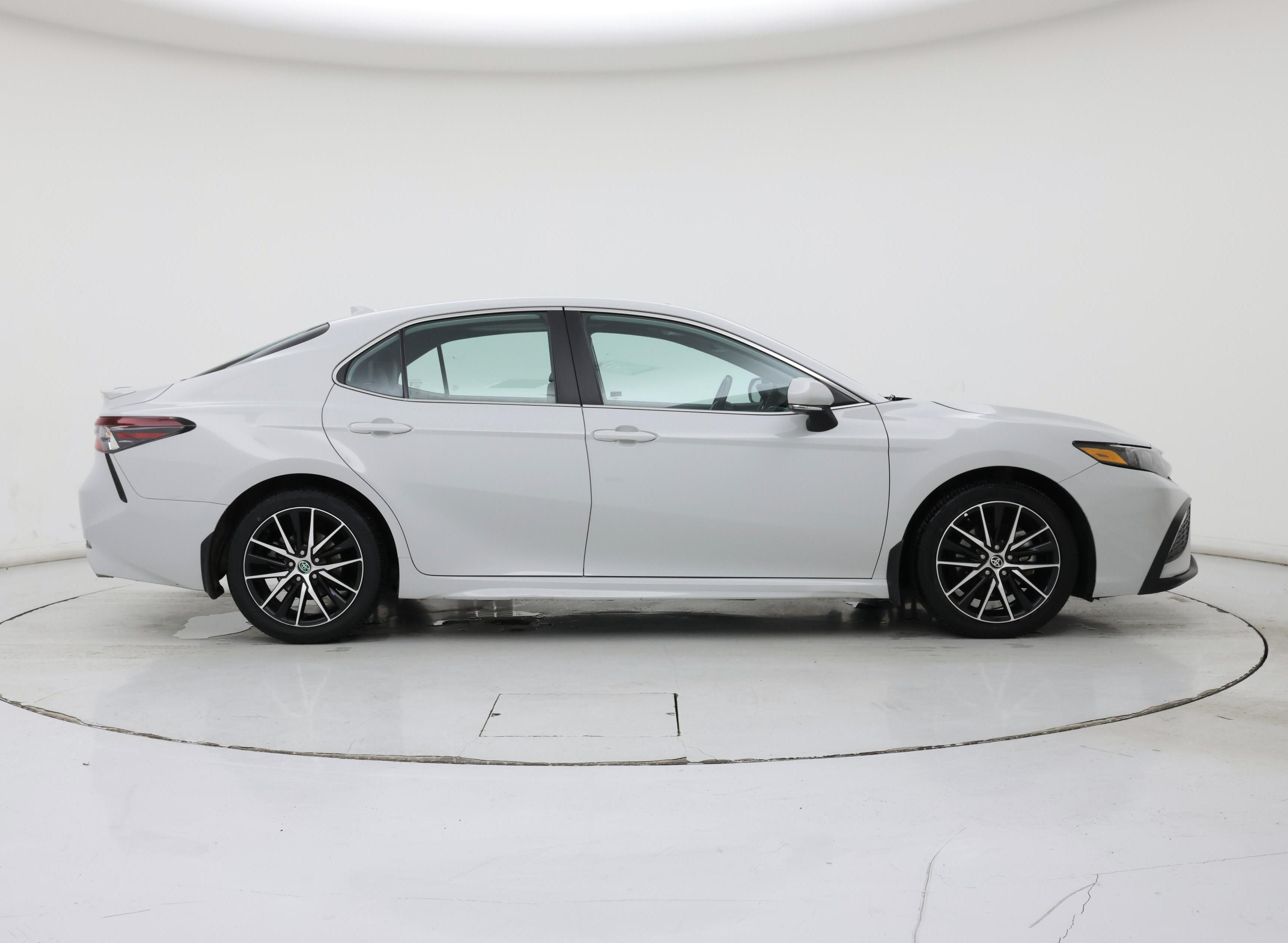 Thumbnail: 2024 Toyota Camry - 7