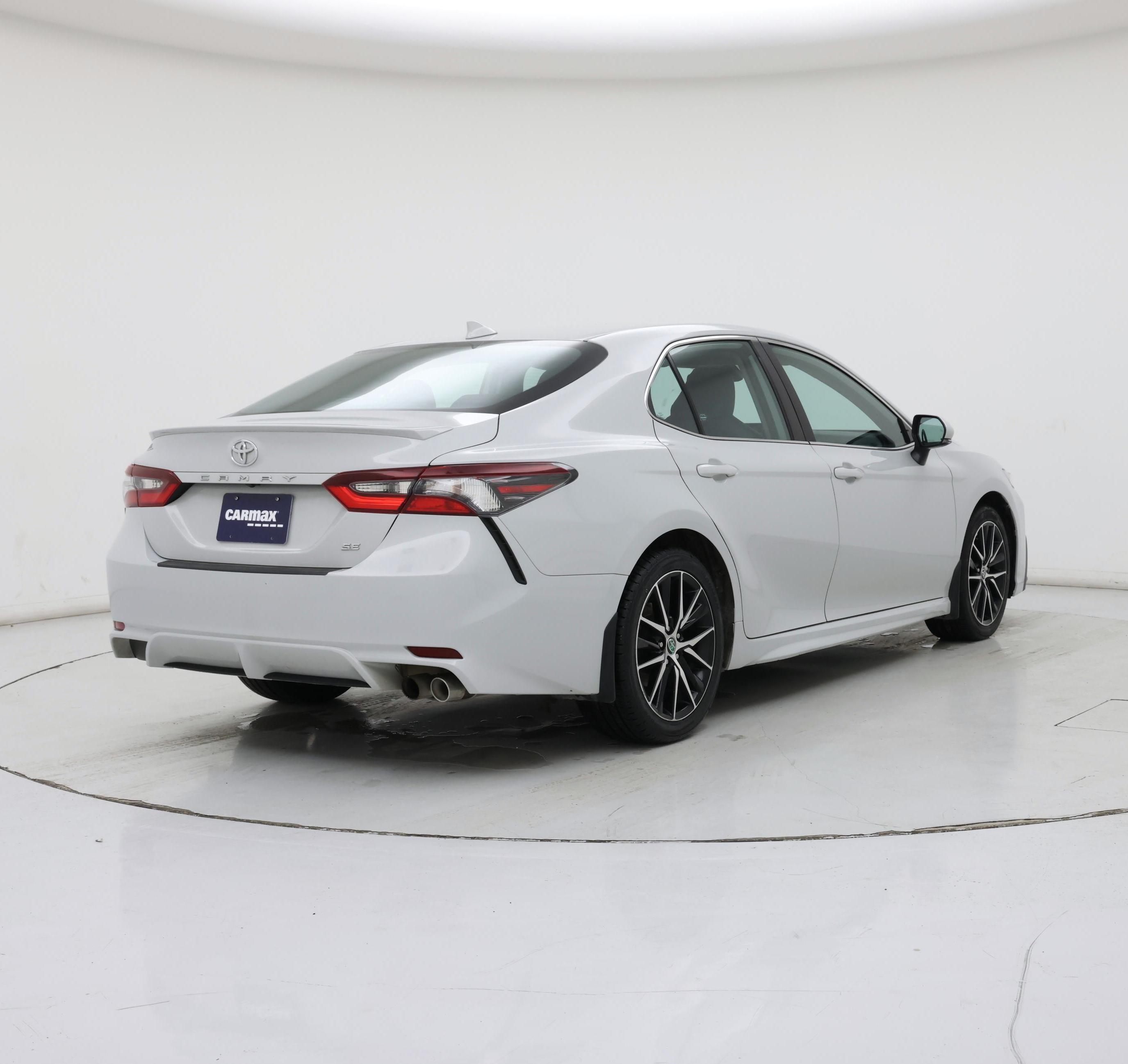 Thumbnail: 2024 Toyota Camry - 8