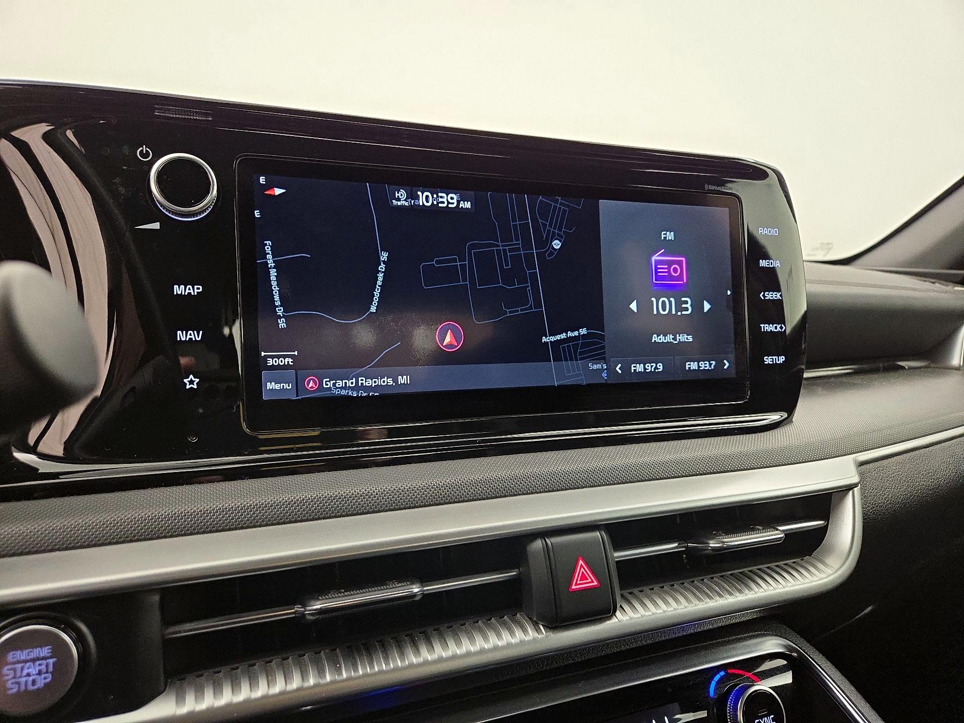 Thumbnail: 2022 Kia K5 - 14