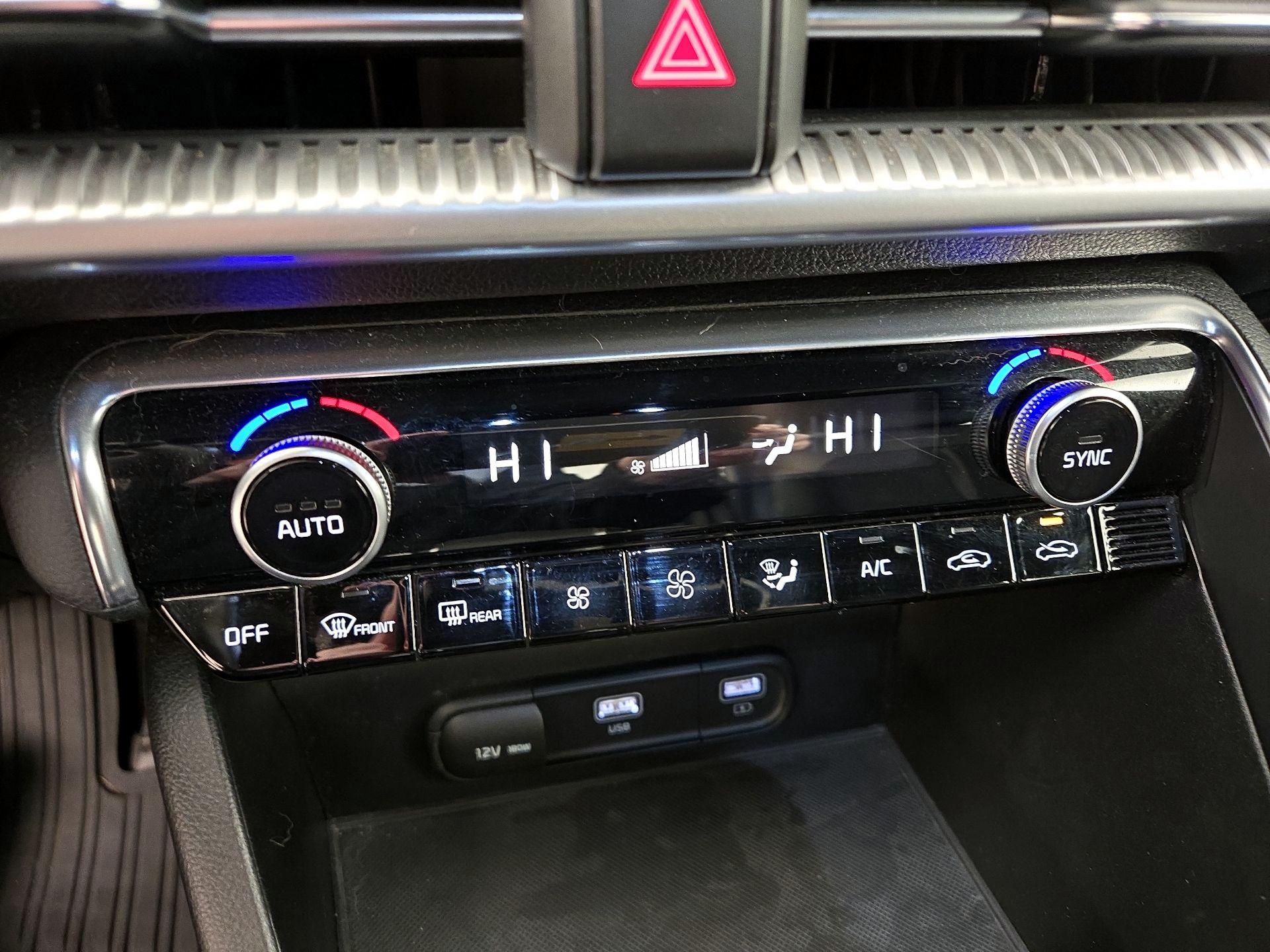 Thumbnail: 2022 Kia K5 - 17