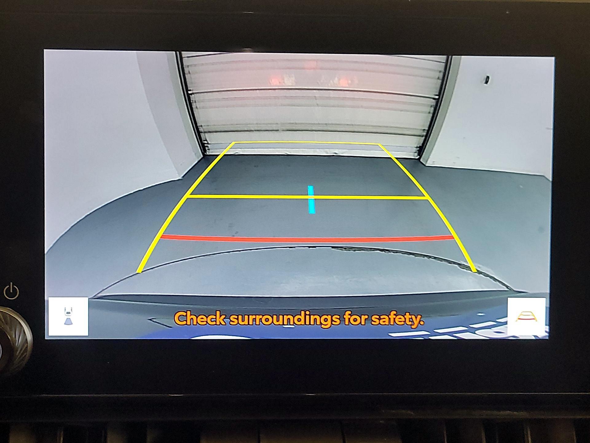 Thumbnail: 2023 Toyota RAV4 - 14