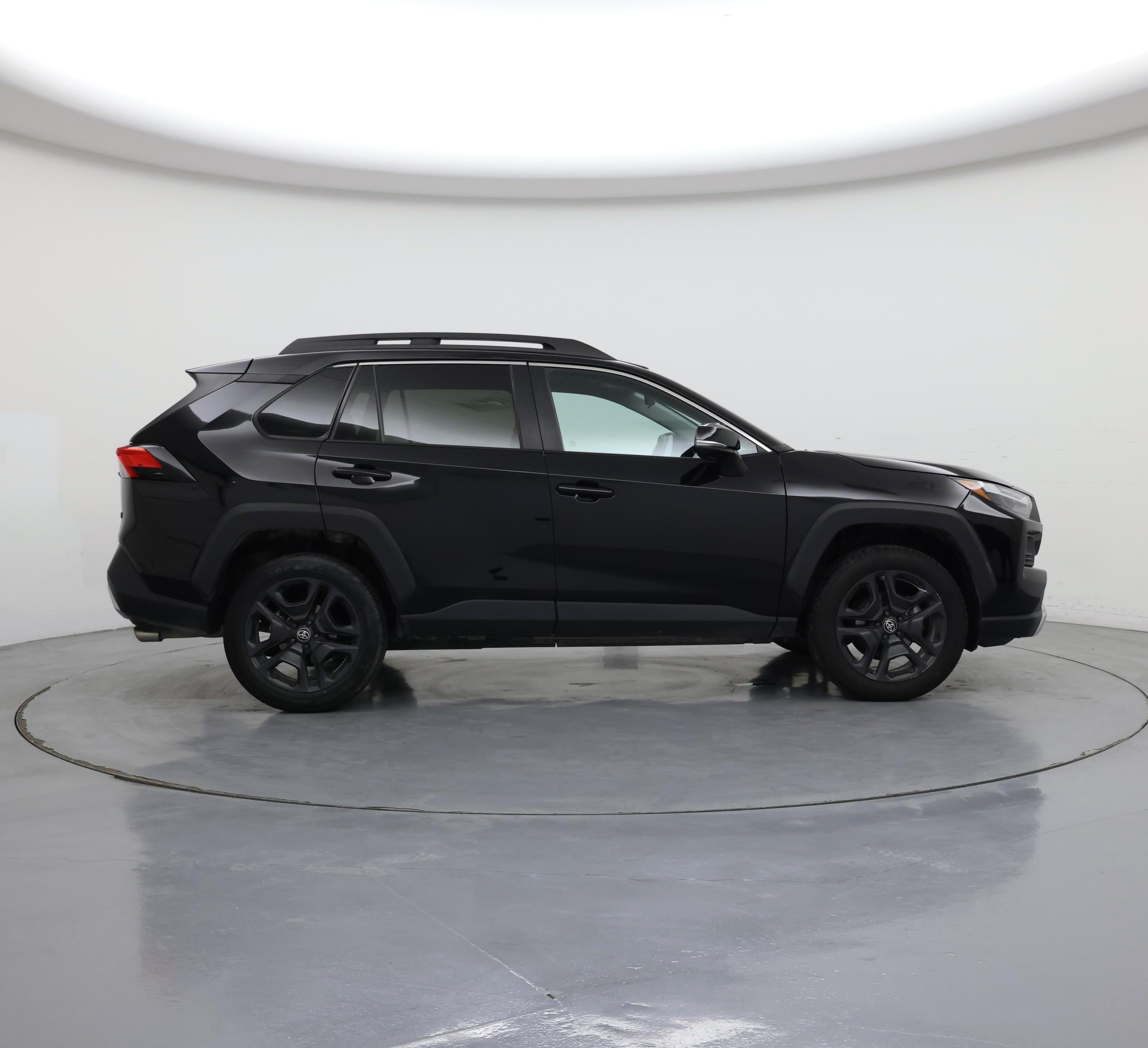 Thumbnail: 2023 Toyota RAV4 - 7