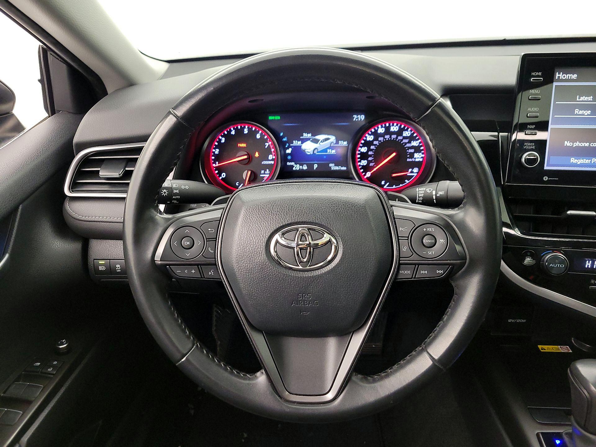 Thumbnail: 2023 Toyota Camry - 10