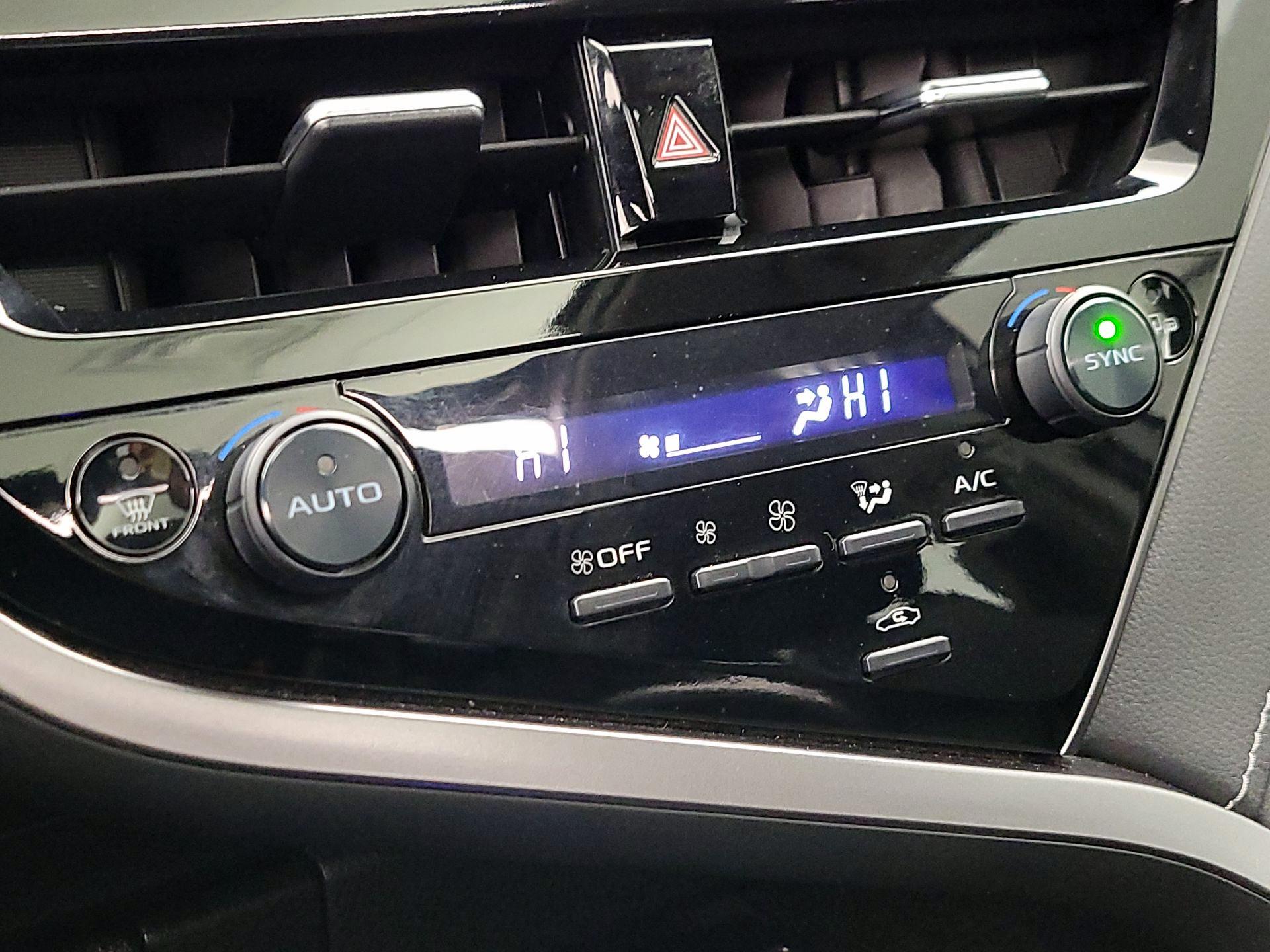 Thumbnail: 2023 Toyota Camry - 16