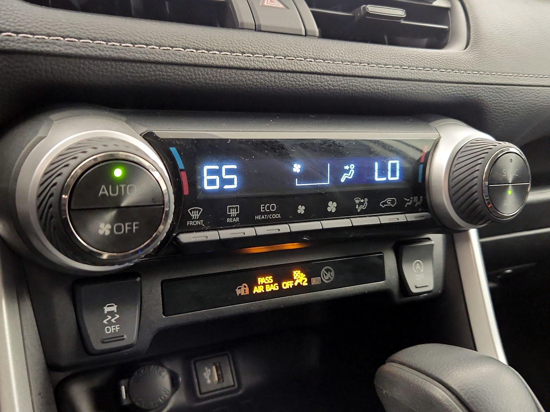 Thumbnail: 2024 Toyota RAV4 - 16