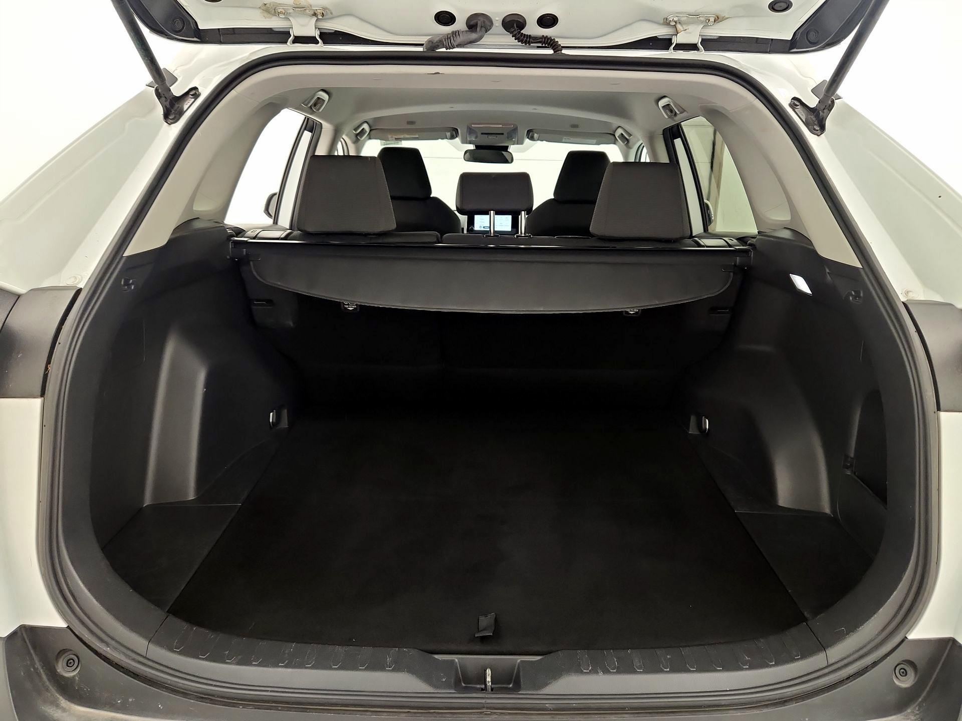 Thumbnail: 2024 Toyota RAV4 - 20