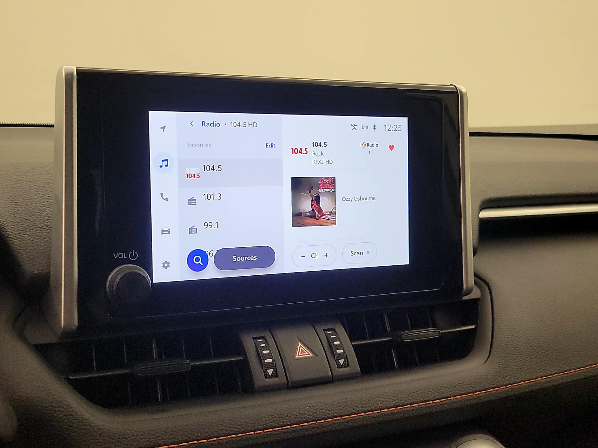 Thumbnail: 2024 Toyota RAV4 - 15