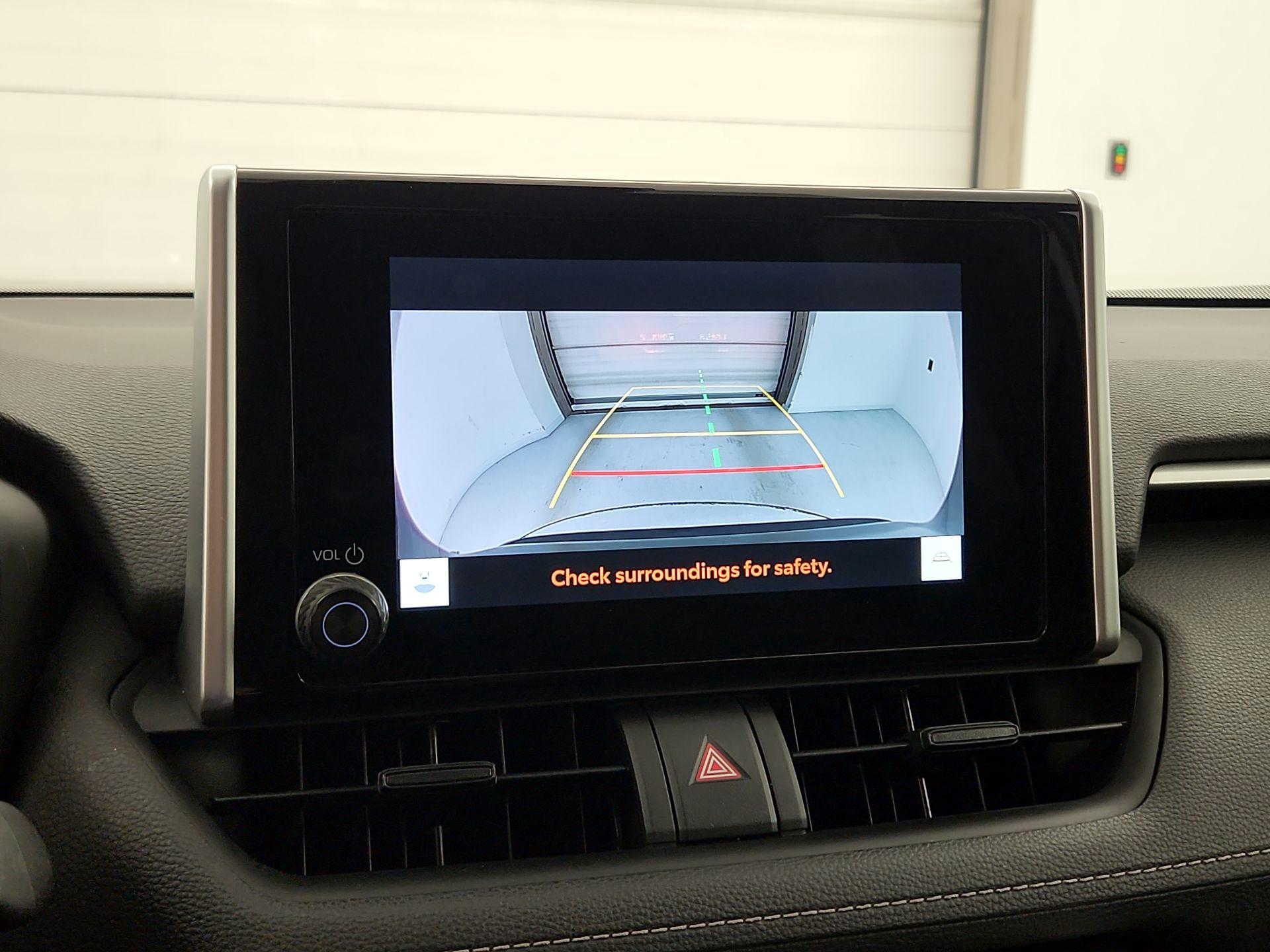 Thumbnail: 2023 Toyota RAV4 - 15